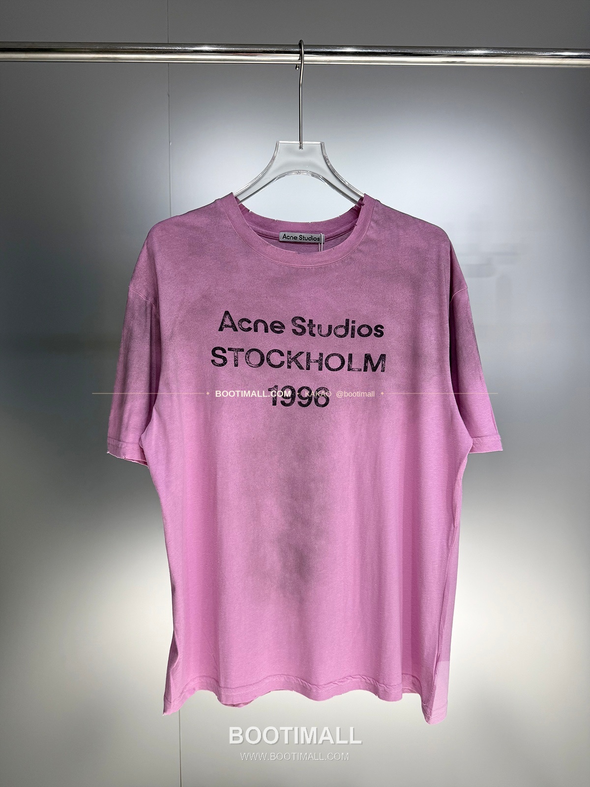 아크네스튜디오 1996 로고 워싱코튼 루즈핏 롱슬리브 티셔츠 Acne Studios 1996 Logo Washed Cotton Loose Fit Long Sleeve T-Shirt 1