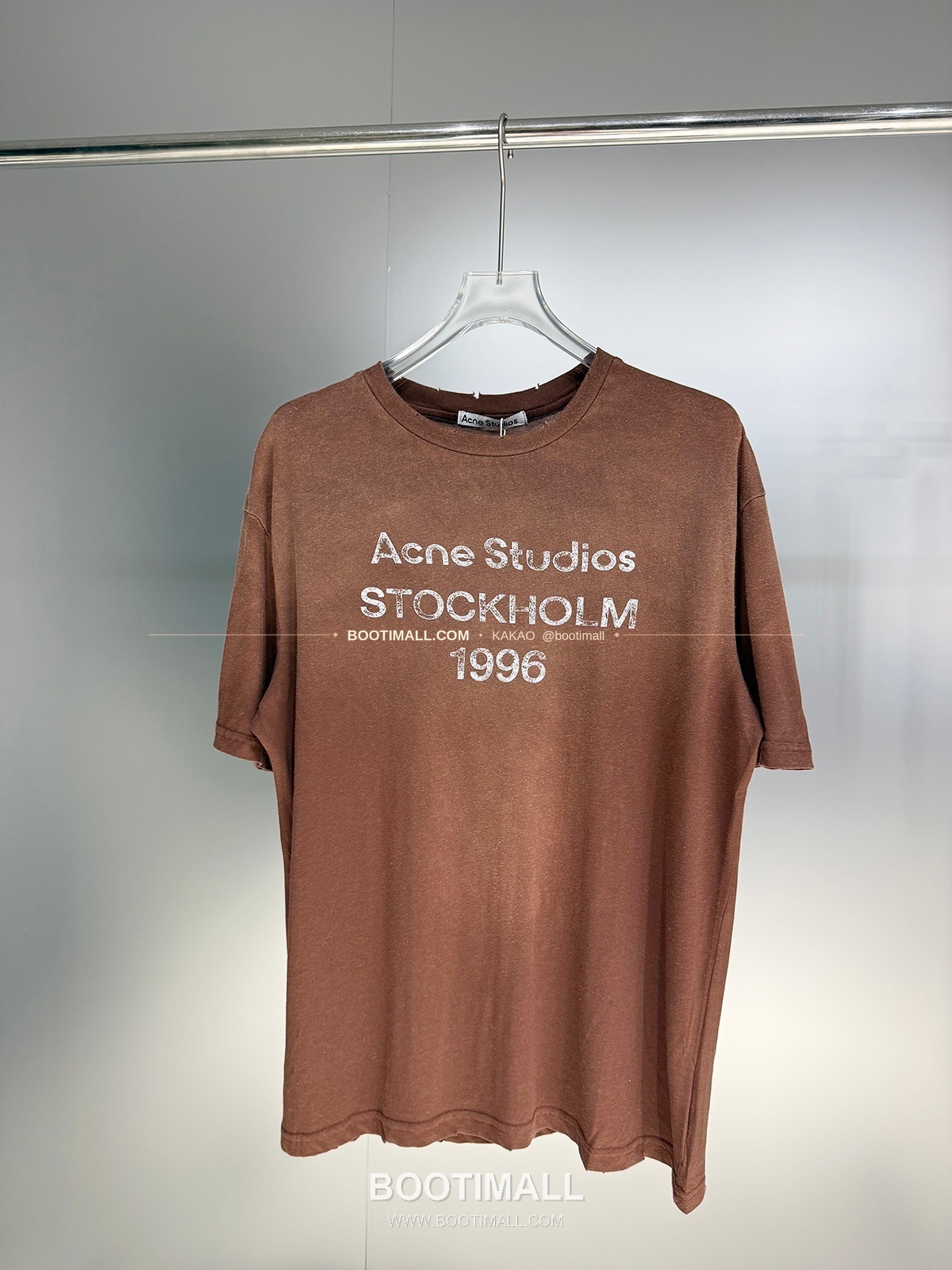 아크네스튜디오 1996 로고 워싱코튼 루즈핏 롱슬리브 티셔츠 Acne Studios 1996 Logo Washed Cotton Loose Fit Long Sleeve T-Shirt 3