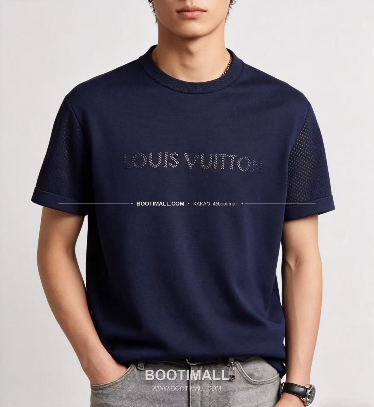 루이비통 2026SS 메쉬 자카드 로고 레귤러핏 반팔 티셔츠 Louis Vuitton 2026 SS Mesh Jacquard Logo Regular Fit T-Shirt 3