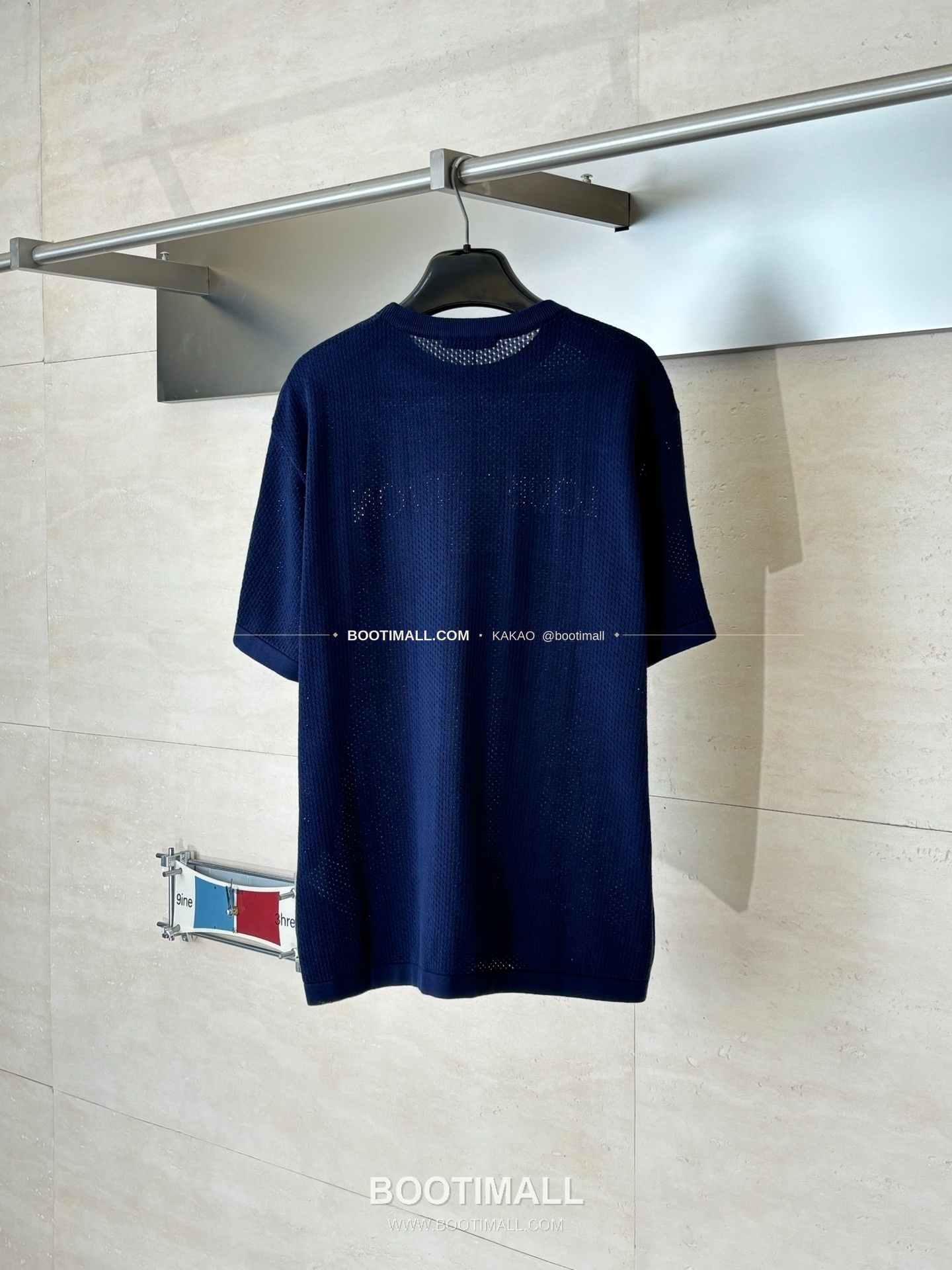 루이비통 2026SS 메쉬 자카드 로고 레귤러핏 반팔 티셔츠 Louis Vuitton 2026 SS Mesh Jacquard Logo Regular Fit T-Shirt 5