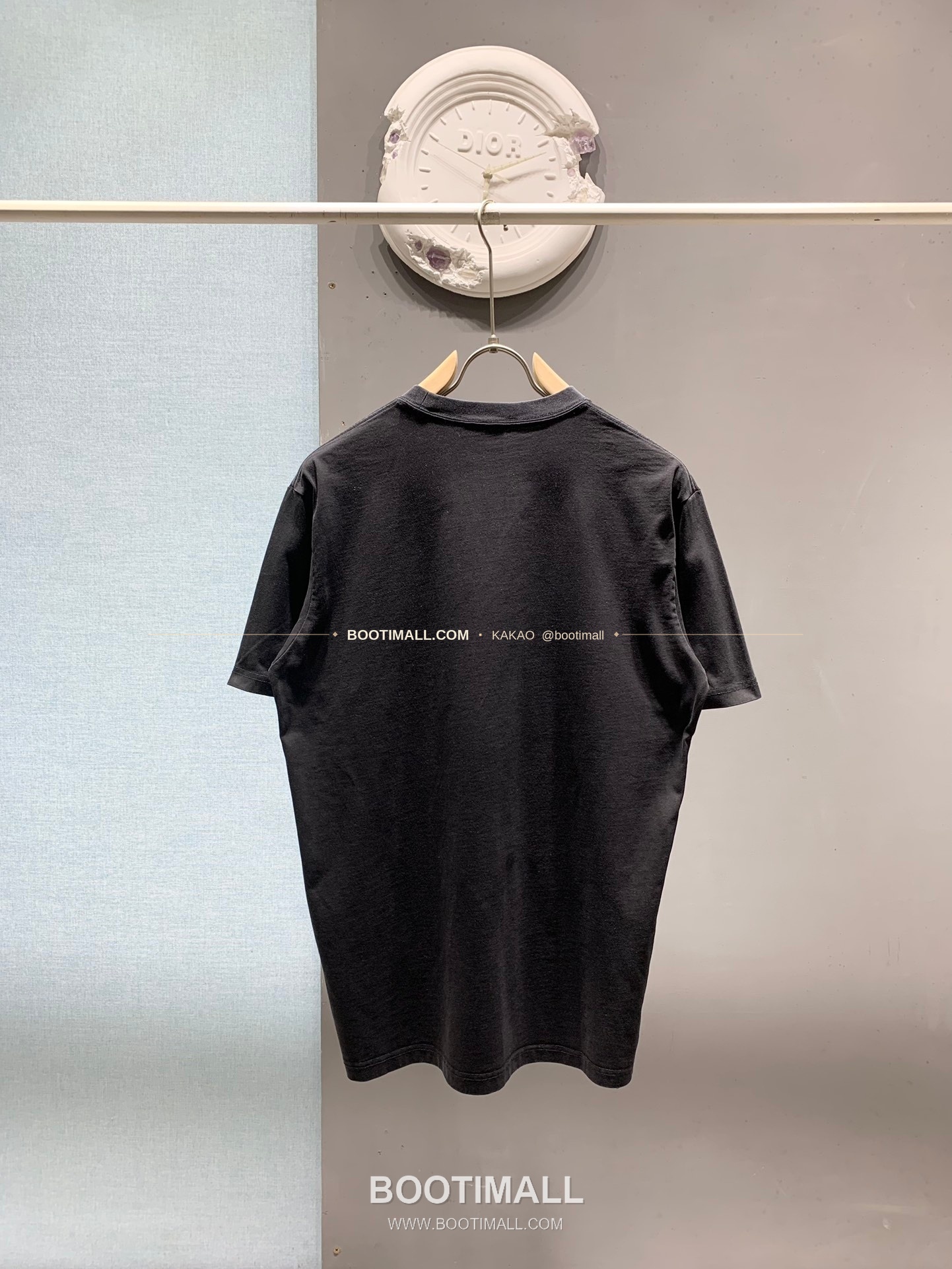 디올 워싱코튼 레더패치 포켓 레귤러핏 반팔 티셔츠 Dior Washed Cotton Leather Patch Pocket Regular Fit T-Shirt 8