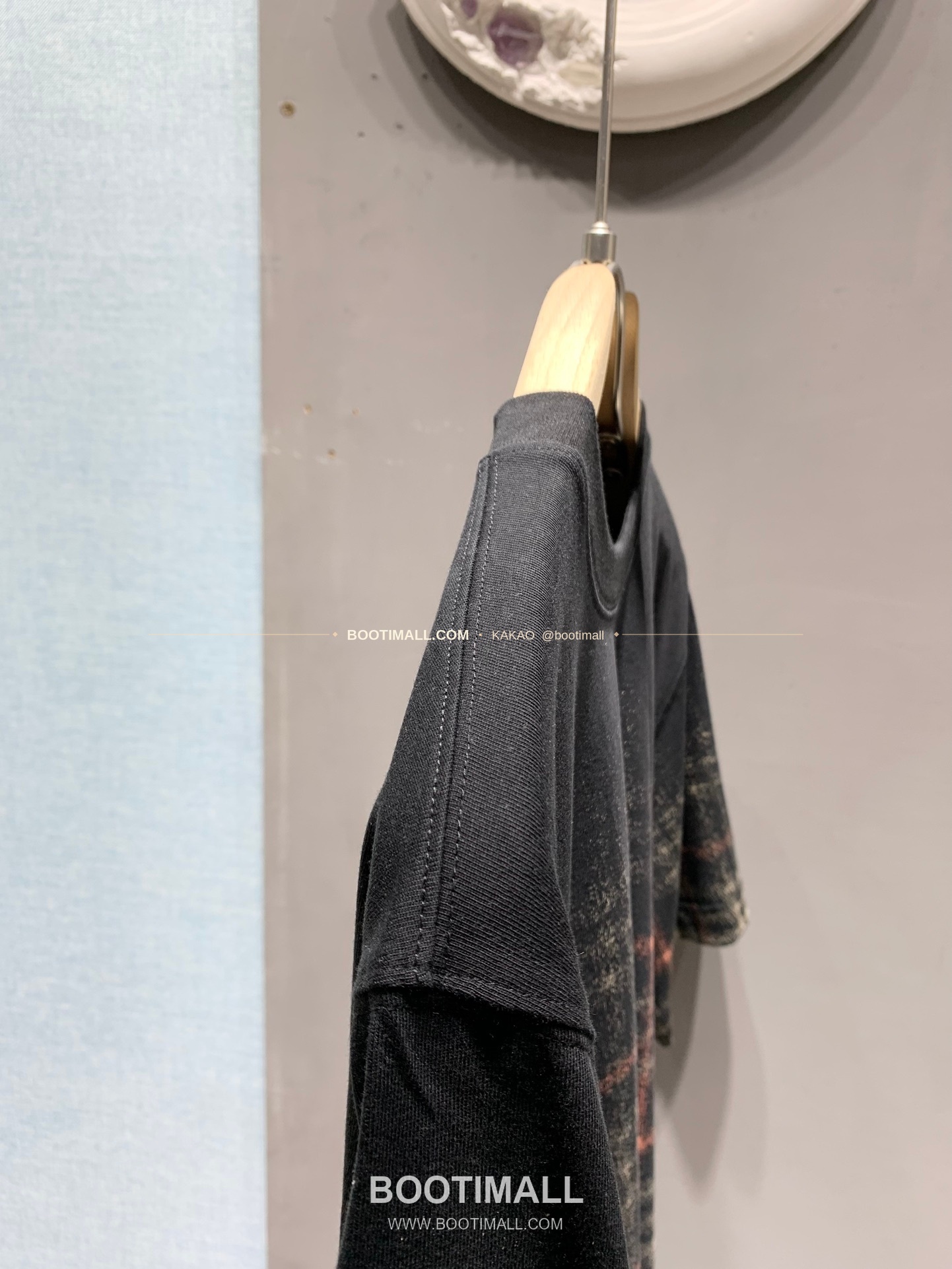 버버리 워싱코튼 그라데이션 체크 레귤러핏 반팔 티셔츠 Burberry Washed Cotton Gradient Check Regular Fit T-Shirt 15