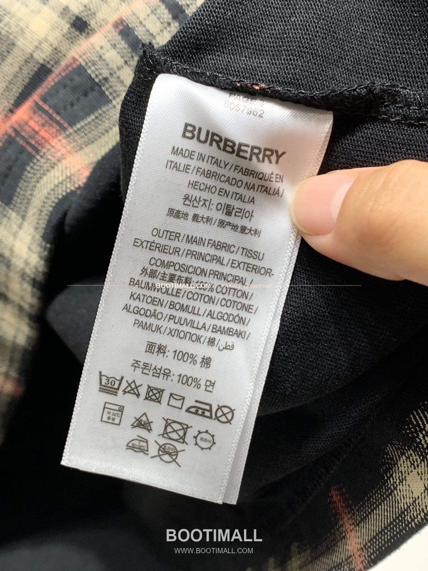 버버리 워싱코튼 그라데이션 체크 레귤러핏 반팔 티셔츠 Burberry Washed Cotton Gradient Check Regular Fit T-Shirt 16