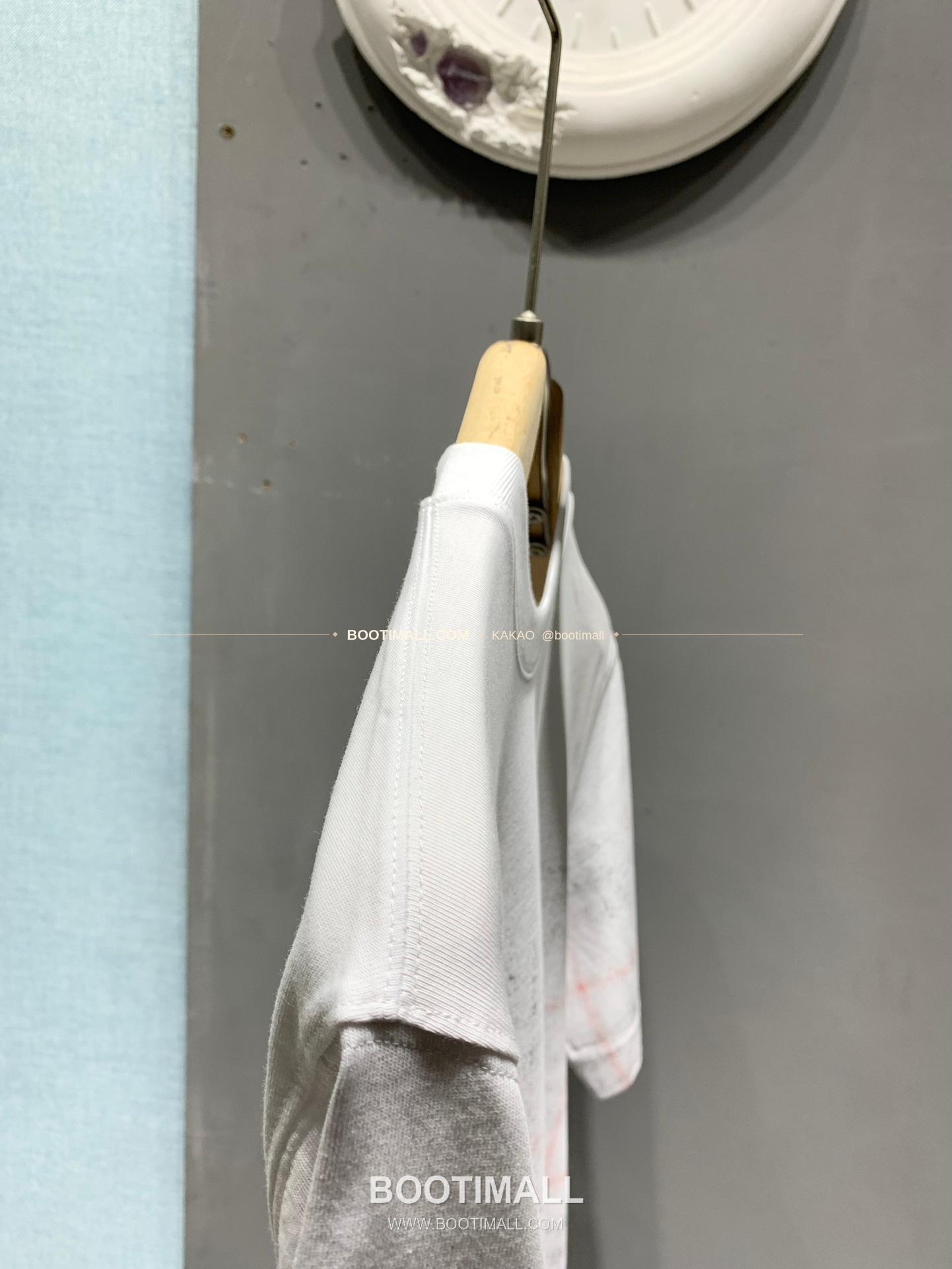 버버리 워싱코튼 그라데이션 체크 레귤러핏 반팔 티셔츠 Burberry Washed Cotton Gradient Check Regular Fit T-Shirt 5