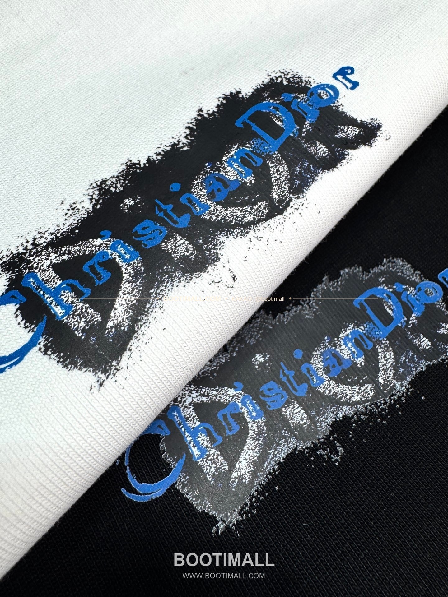 디올 헤비코튼 그래피티 로고 루즈핏 반팔 티셔츠 Dior Heavy Cotton Graffiti Logo Loose Fit T-Shirt AMC6869 5