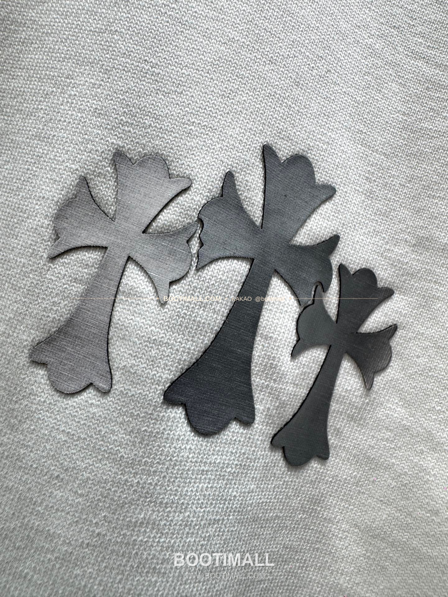 크롬하츠 코튼 크로스 로고 루즈핏 반팔 티셔츠 Chrome Hearts Cotton Cross Logo Loose Fit T-Shirt AMC6868 5