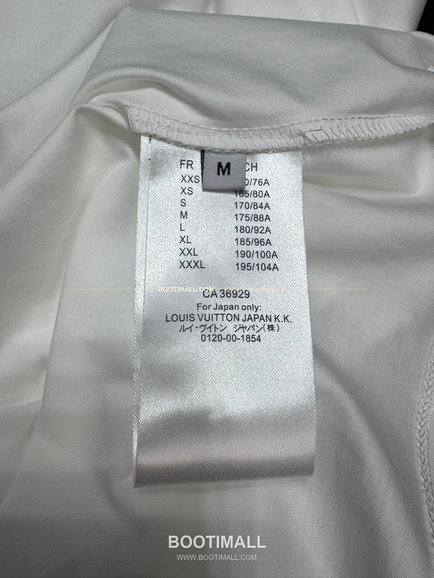 루이비통 소로나 혼방 로고 그래픽 루즈핏 반팔 티셔츠 Louis Vuitton Sorona Blend Logo Graphic Loose Fit T-Shirt XYN33 17