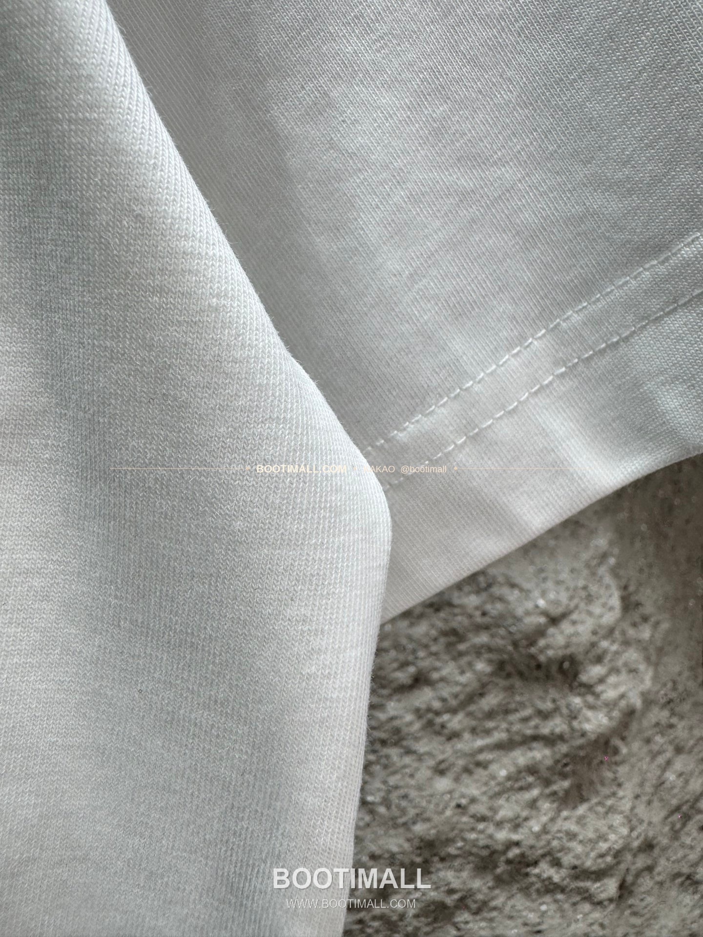 디올 헤비코튼 버터플라이 자수 로고 루즈핏 반팔 티셔츠 Dior Heavy Cotton Butterfly Embroidery Logo Loose Fit T-Shirt AAW98198 10