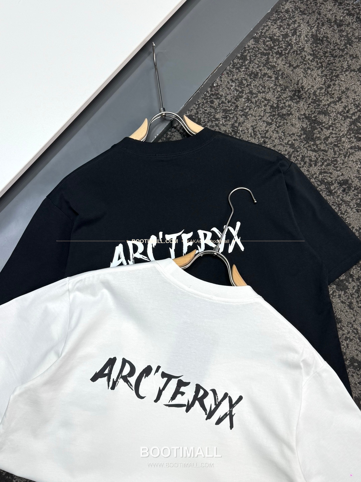 아크테릭스 헤비코튼 그래픽 로고 루즈핏 반팔 티셔츠 Arc'teryx Heavy Cotton Graphic Logo Loose Fit T-Shirt SG26310 9