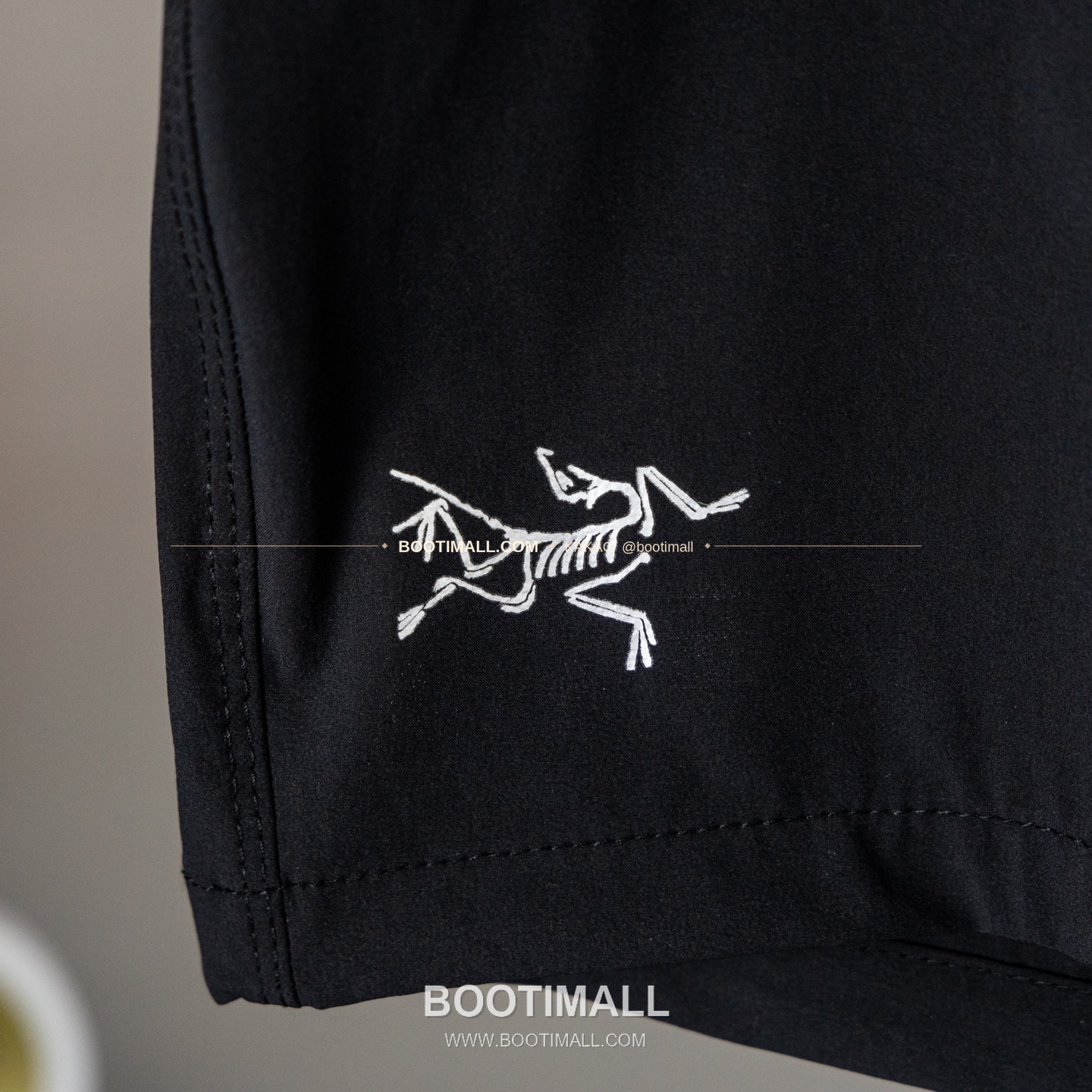 아크테릭스 2026SS 나일론 스트레치 로고 레귤러핏 11인치 쇼츠 Arc'teryx 2026 SS Nylon Stretch Logo Regular Fit 11 Inch Shorts 13