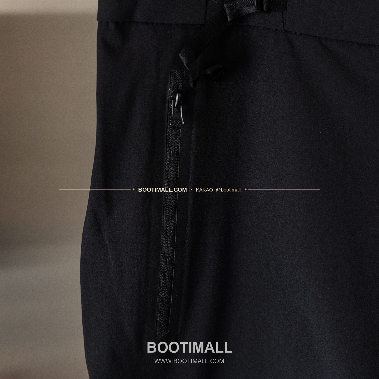 아크테릭스 2026SS 나일론 스트레치 로고 레귤러핏 11인치 쇼츠 Arc'teryx 2026 SS Nylon Stretch Logo Regular Fit 11 Inch Shorts 15