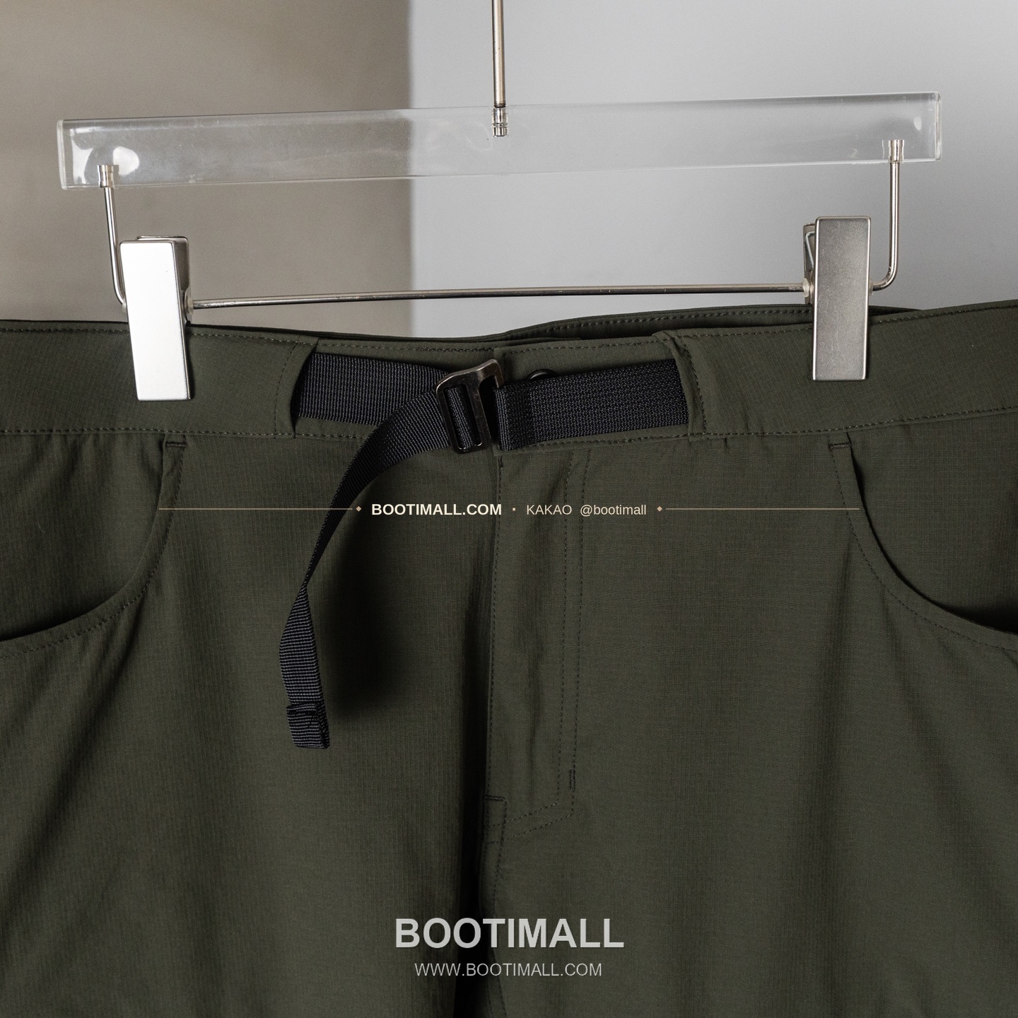 아크테릭스 2026SS 나일론 스트레치 로고 레귤러핏 11인치 쇼츠 Arc'teryx 2026 SS Nylon Stretch Logo Regular Fit 11 Inch Shorts 3