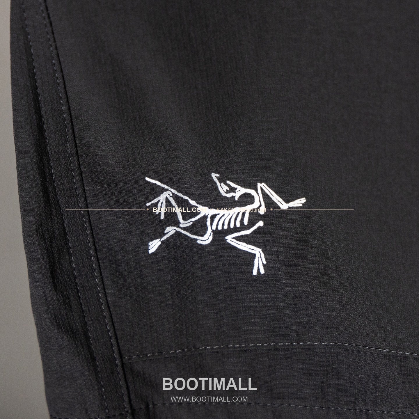 아크테릭스 2026SS 나일론 스트레치 로고 레귤러핏 11인치 쇼츠 Arc'teryx 2026 SS Nylon Stretch Logo Regular Fit 11 Inch Shorts 6