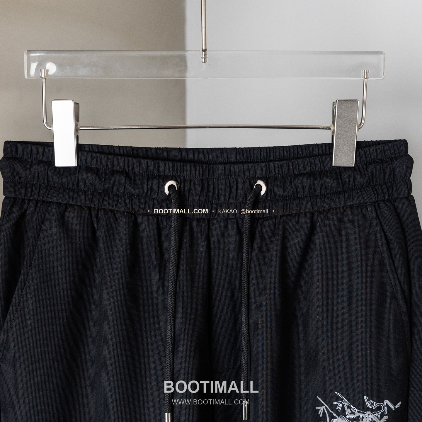 아크테릭스 2026SS 폴리에스터 스판 로고 레귤러핏 롱 팬츠 Arc'teryx 2026 SS Polyester Spandex Logo Regular Fit Long Pants 10