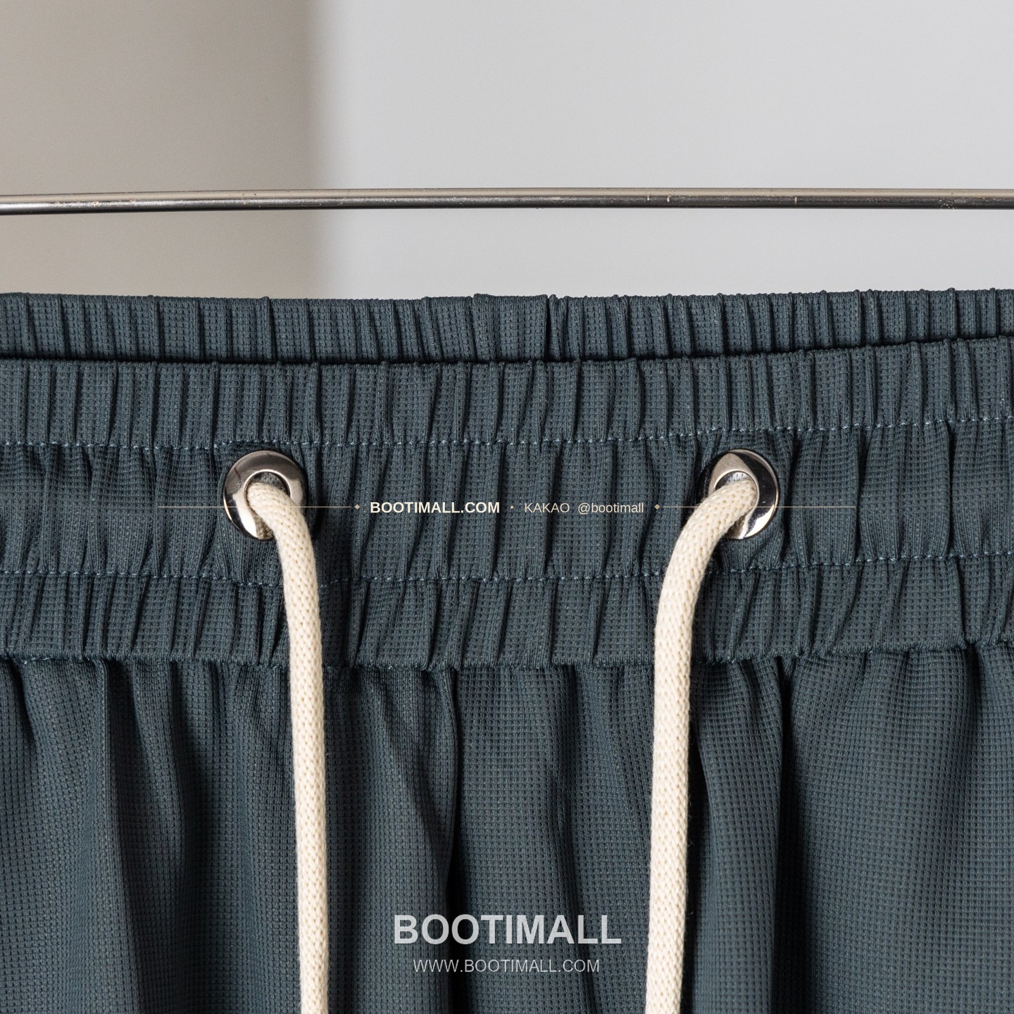 아크테릭스 2026SS 폴리에스터 스판 로고 레귤러핏 롱 팬츠 Arc'teryx 2026 SS Polyester Spandex Logo Regular Fit Long Pants 4