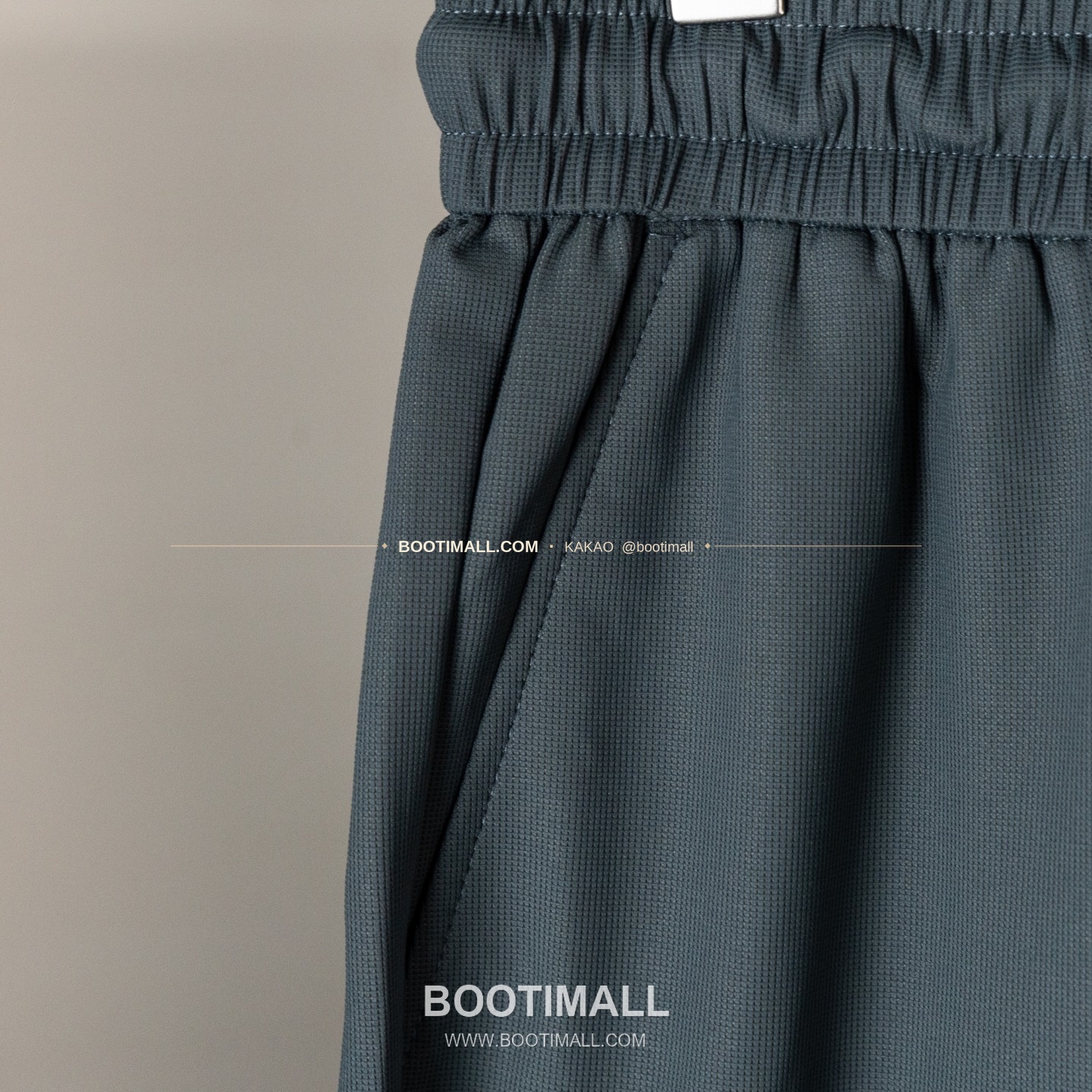 아크테릭스 2026SS 폴리에스터 스판 로고 레귤러핏 롱 팬츠 Arc'teryx 2026 SS Polyester Spandex Logo Regular Fit Long Pants 8