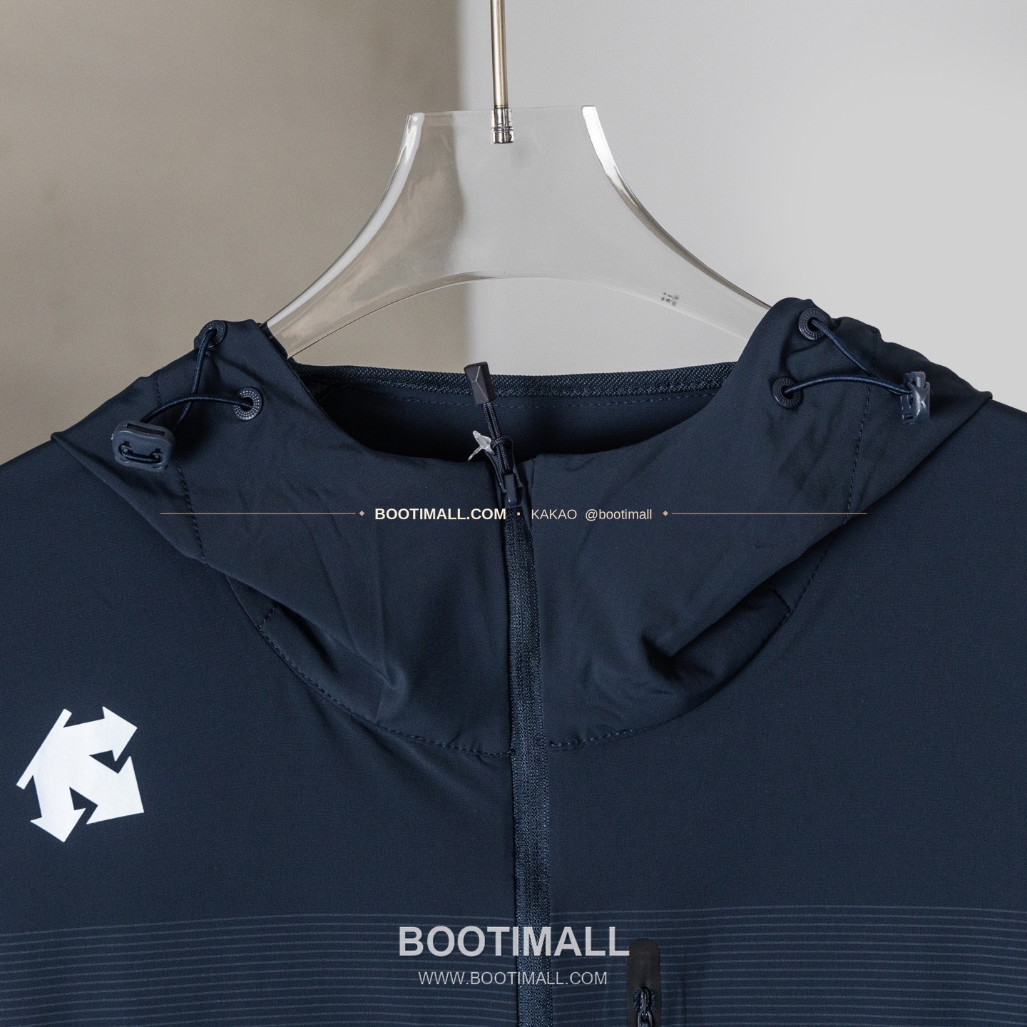 데상트 2026SS 나일론 UV차단 경량 레귤러핏 후드 재킷 Descente 2026 SS Nylon UV Protection Lightweight Regular Fit Hood Jacket 3