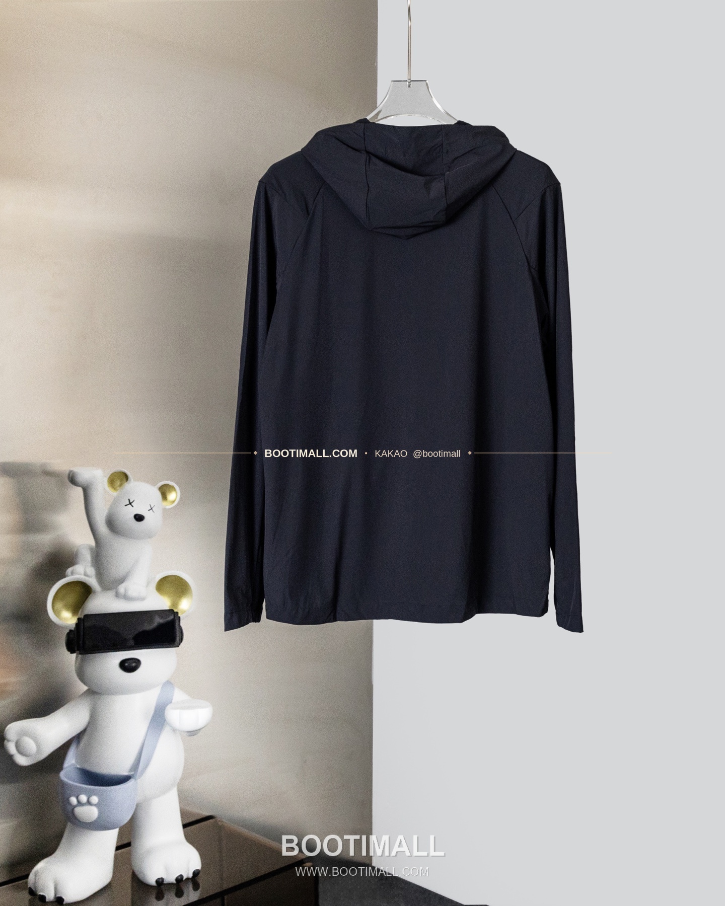 데상트 2026SS 나일론 UV차단 경량 레귤러핏 후드 재킷 Descente 2026 SS Nylon UV Protection Lightweight Regular Fit Hood Jacket 2