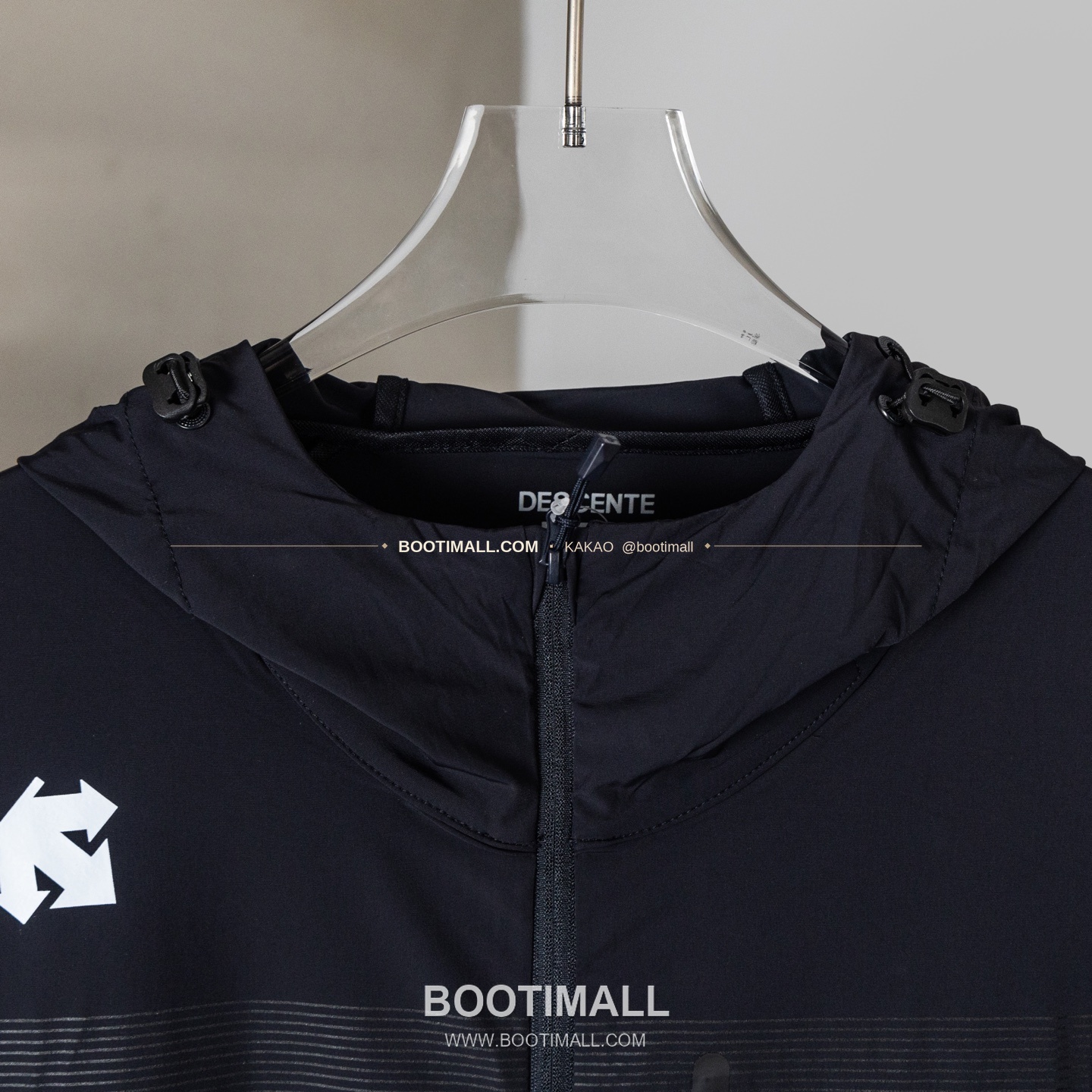 데상트 2026SS 나일론 UV차단 경량 레귤러핏 후드 재킷 Descente 2026 SS Nylon UV Protection Lightweight Regular Fit Hood Jacket 4