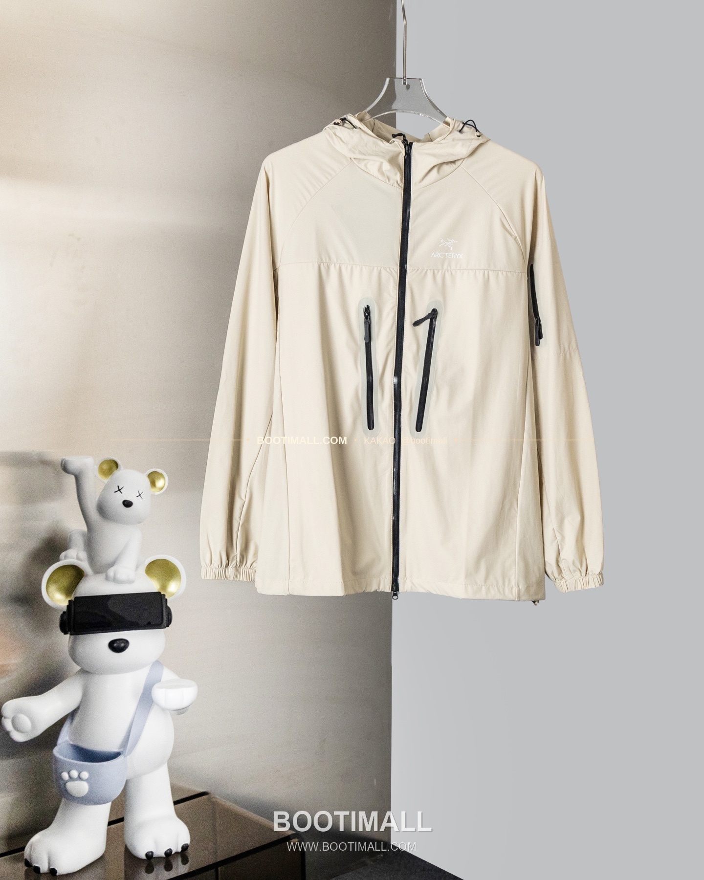 아크테릭스 2026SS 나일론 UV차단 경량 레귤러핏 후드 재킷 Arc'teryx 2026 SS Nylon UV Protection Lightweight Regular Fit Hood Jacket 1