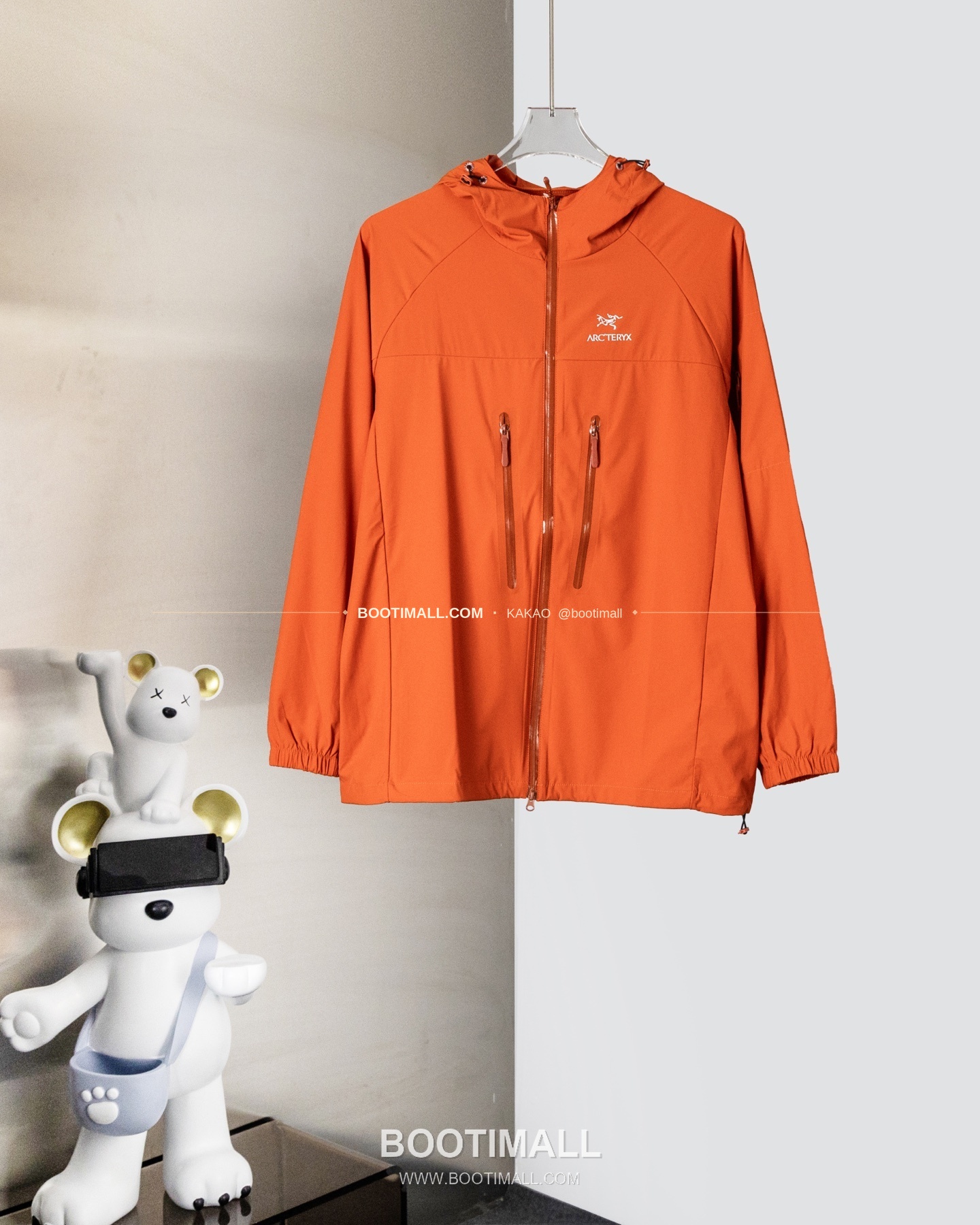 아크테릭스 2026SS 나일론 UV차단 경량 레귤러핏 후드 재킷 Arc'teryx 2026 SS Nylon UV Protection Lightweight Regular Fit Hood Jacket 1