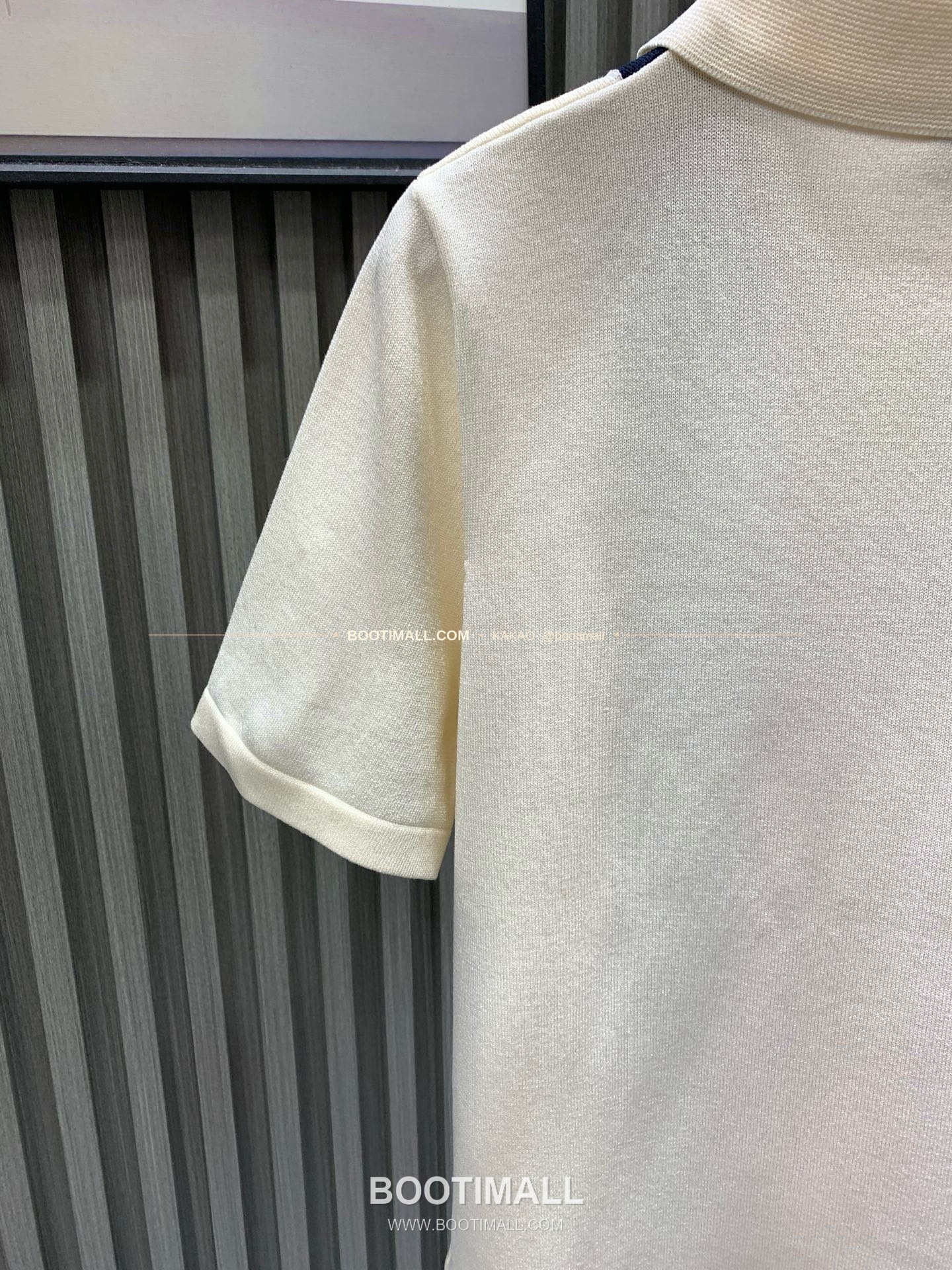 구찌 2025SS 실켓코튼 니트 카라 레귤러핏 반팔 폴로 셔츠 Gucci 2025 SS Mercerized Cotton Knit Collar Regular Fit Short Sleeve Polo Shirt 8