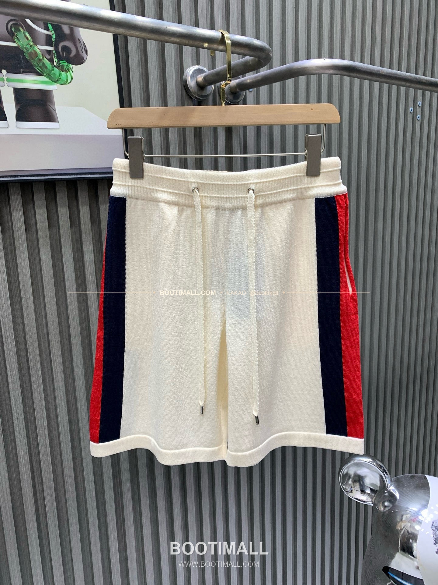 구찌 2025SS 워싱코튼 니트 로고 레귤러핏 썸머 쇼츠 Gucci 2025 SS Washed Cotton Knit Logo Regular Fit Summer Shorts 1