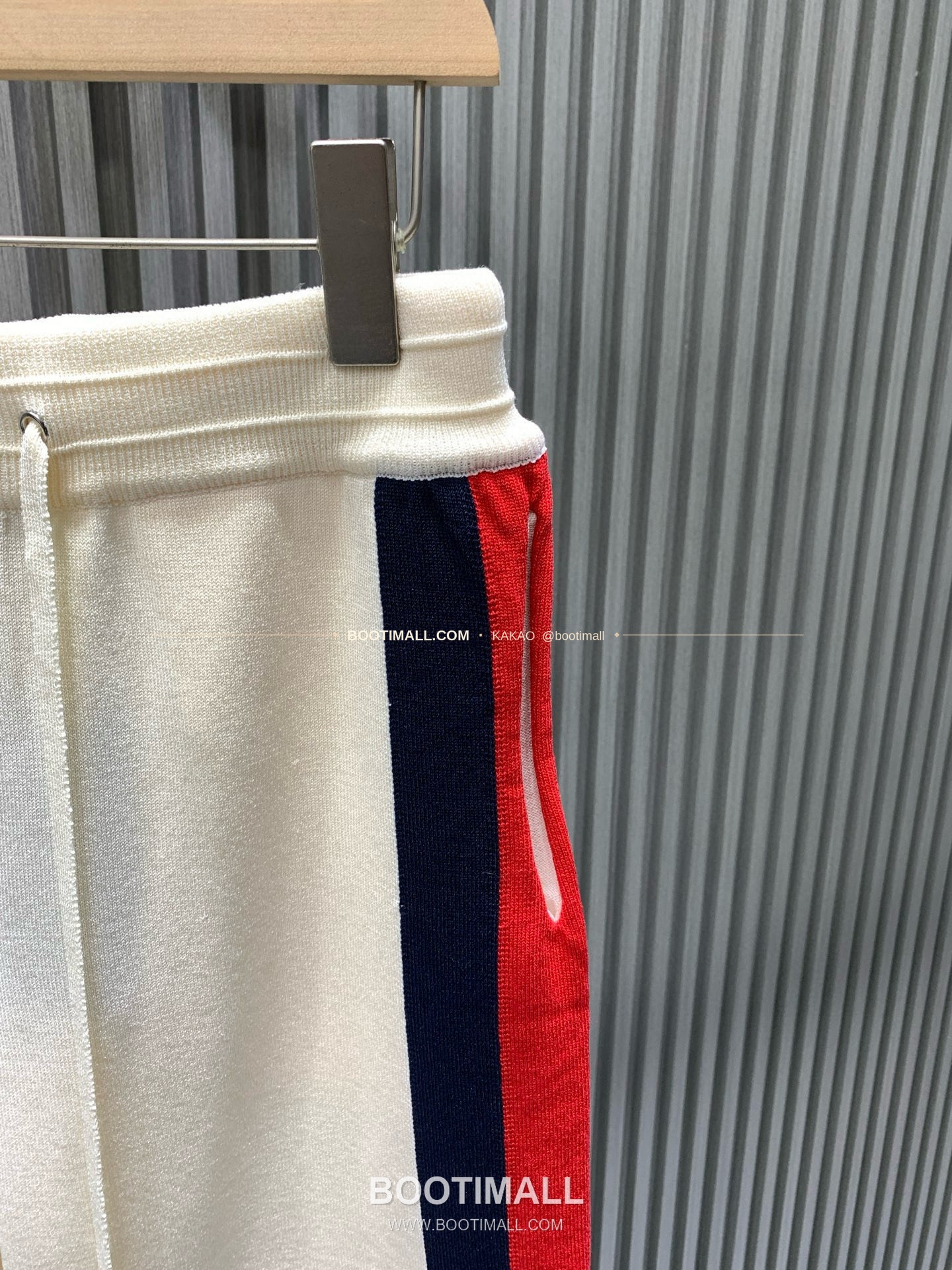 구찌 2025SS 워싱코튼 니트 로고 레귤러핏 썸머 쇼츠 Gucci 2025 SS Washed Cotton Knit Logo Regular Fit Summer Shorts 4