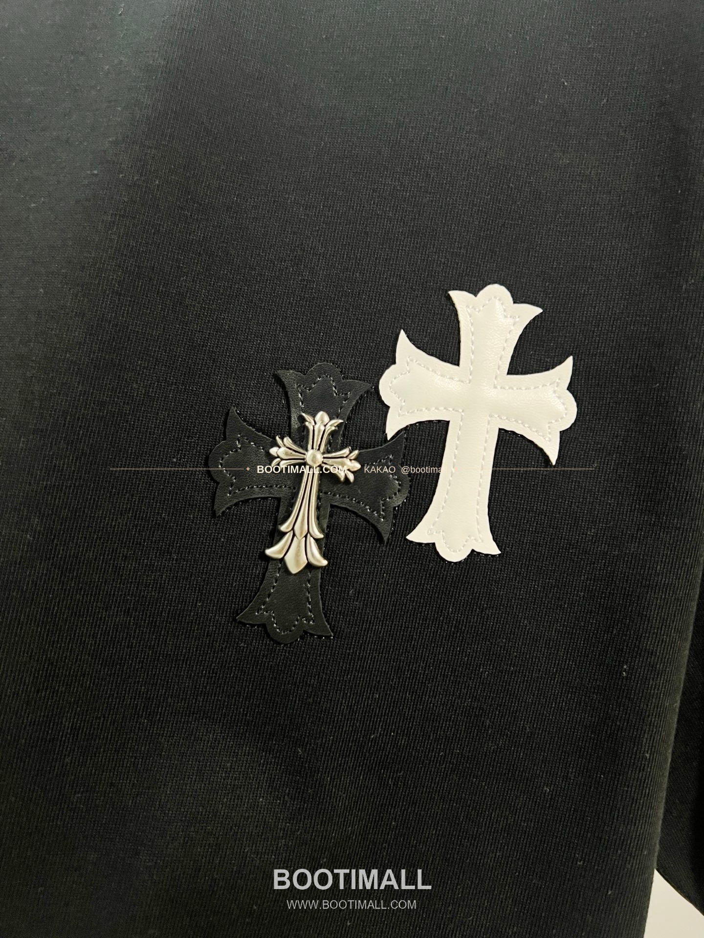 크롬하츠 헤비코튼 레더패치 크로스 로고 루즈핏 반팔 티셔츠 Chrome Hearts Heavy Cotton Leather Patch Cross Logo Loose Fit T-Shirt 6