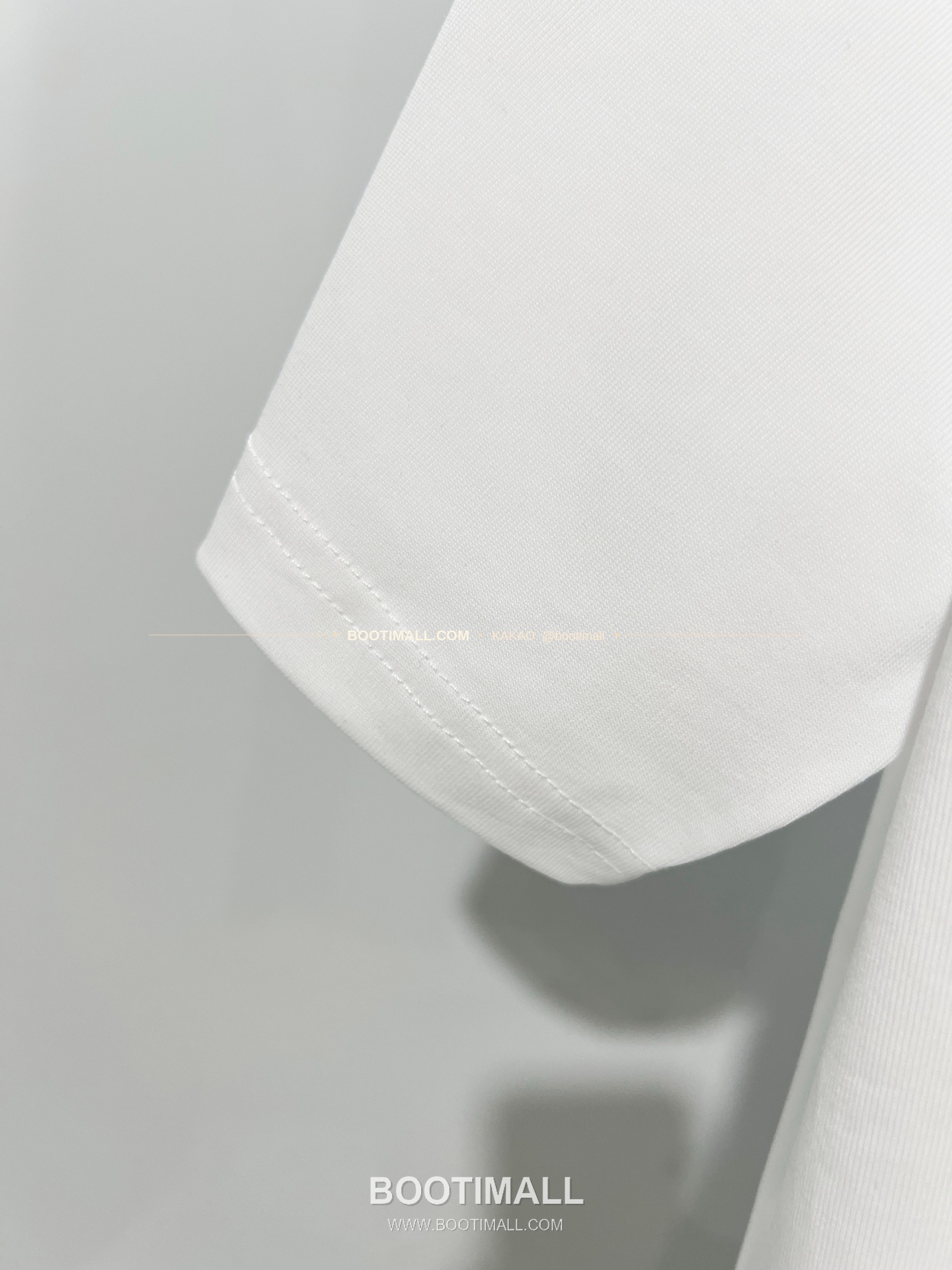 크롬하츠 헤비코튼 레더패치 크로스 로고 루즈핏 반팔 티셔츠 Chrome Hearts Heavy Cotton Leather Patch Cross Logo Loose Fit T-Shirt 6