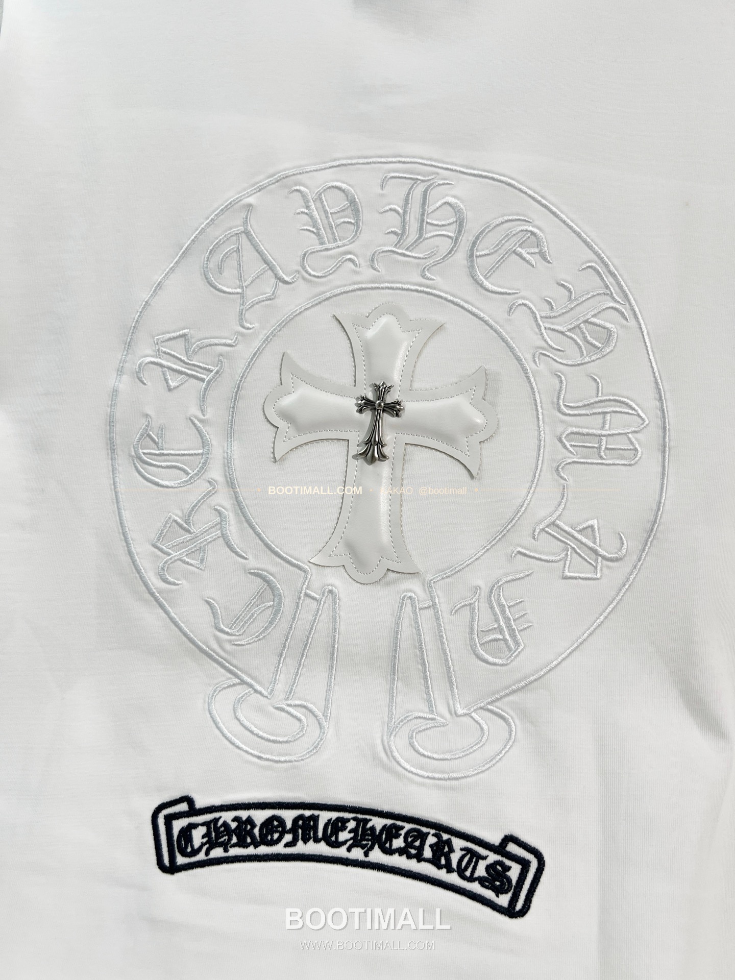 크롬하츠 헤비코튼 레더패치 크로스 로고 루즈핏 반팔 티셔츠 Chrome Hearts Heavy Cotton Leather Patch Cross Logo Loose Fit T-Shirt 8
