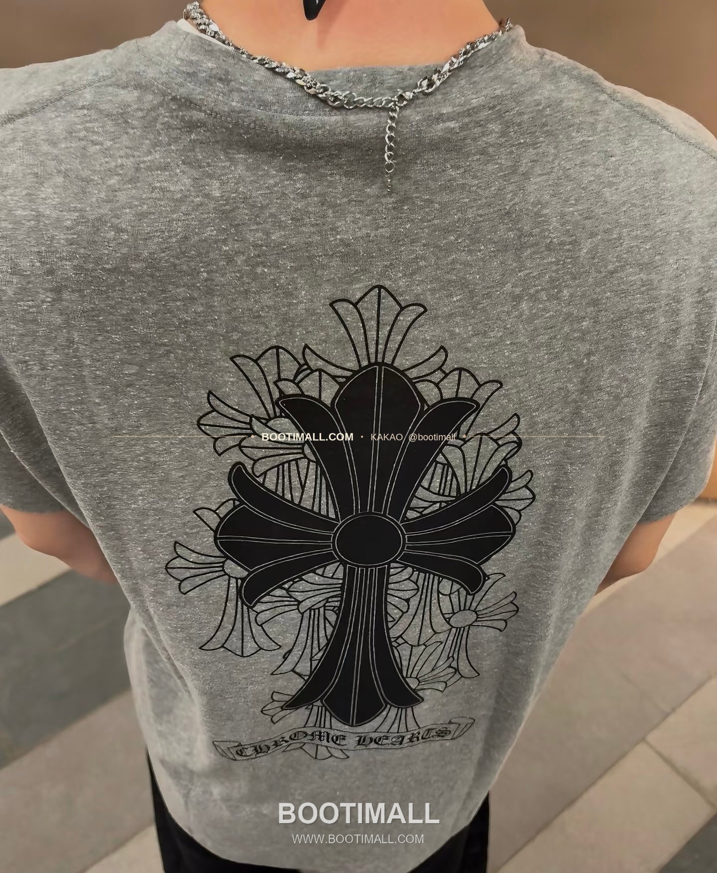 크롬하츠 코튼 크로스 로고 프린트 루즈핏 반팔 티셔츠 Chrome Hearts Cotton Cross Logo Print Loose Fit T-Shirt 3