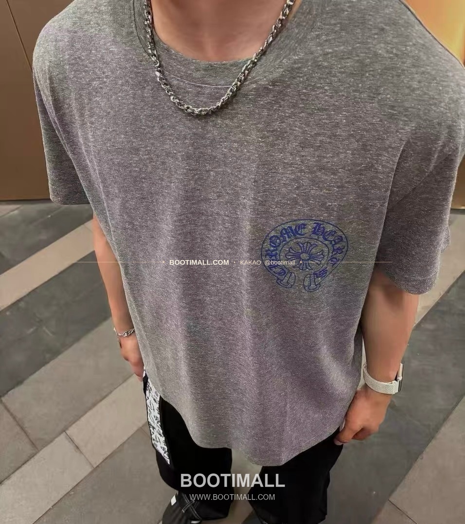 크롬하츠 코튼 크로스 로고 프린트 루즈핏 반팔 티셔츠 Chrome Hearts Cotton Cross Logo Print Loose Fit T-Shirt 2