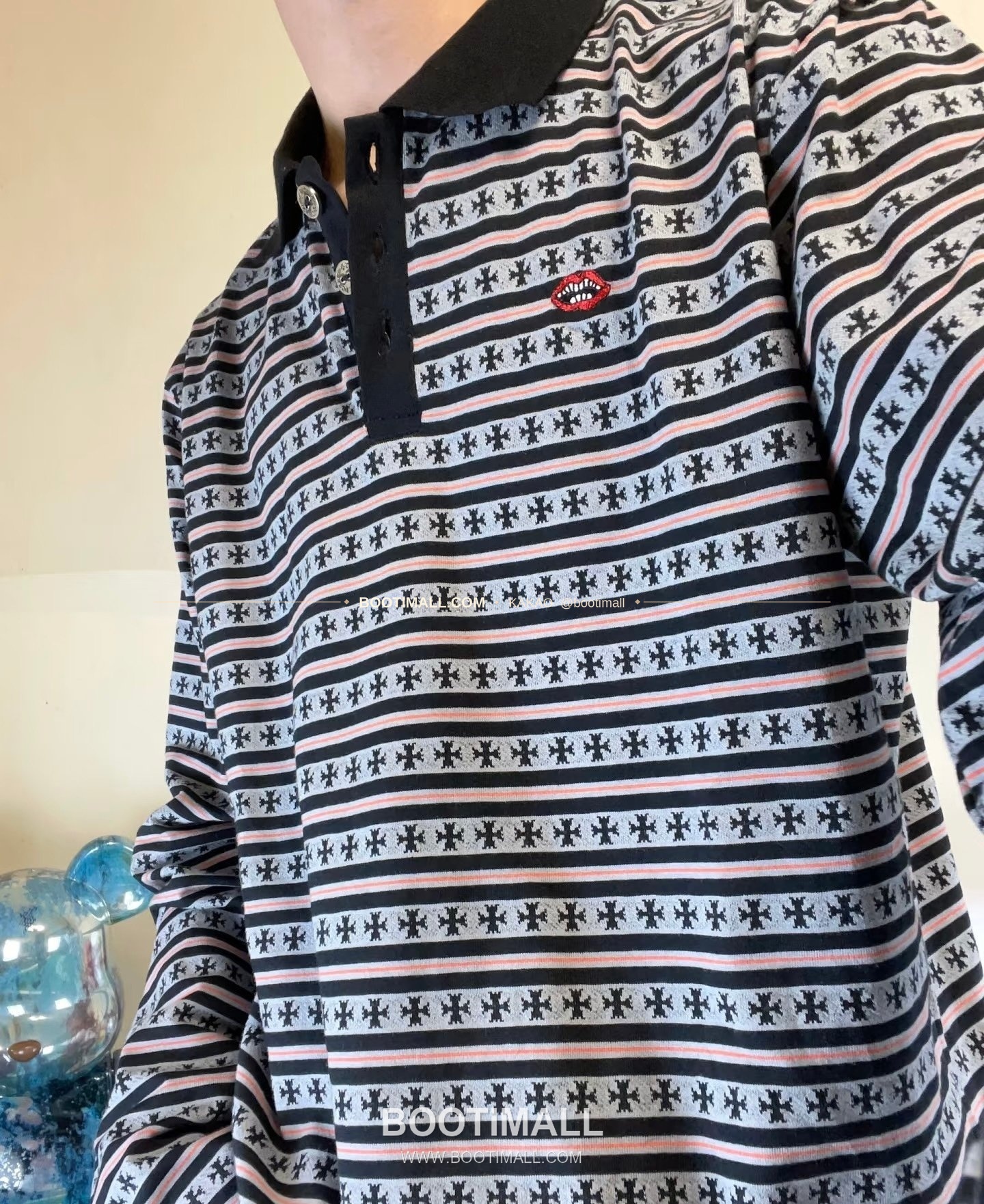 크롬하츠 코튼 립 자수 로고 레귤러핏 롱슬리브 폴로 셔츠 Chrome Hearts Cotton Lip Embroidery Logo Regular Fit Long Sleeve Polo Shirt 7