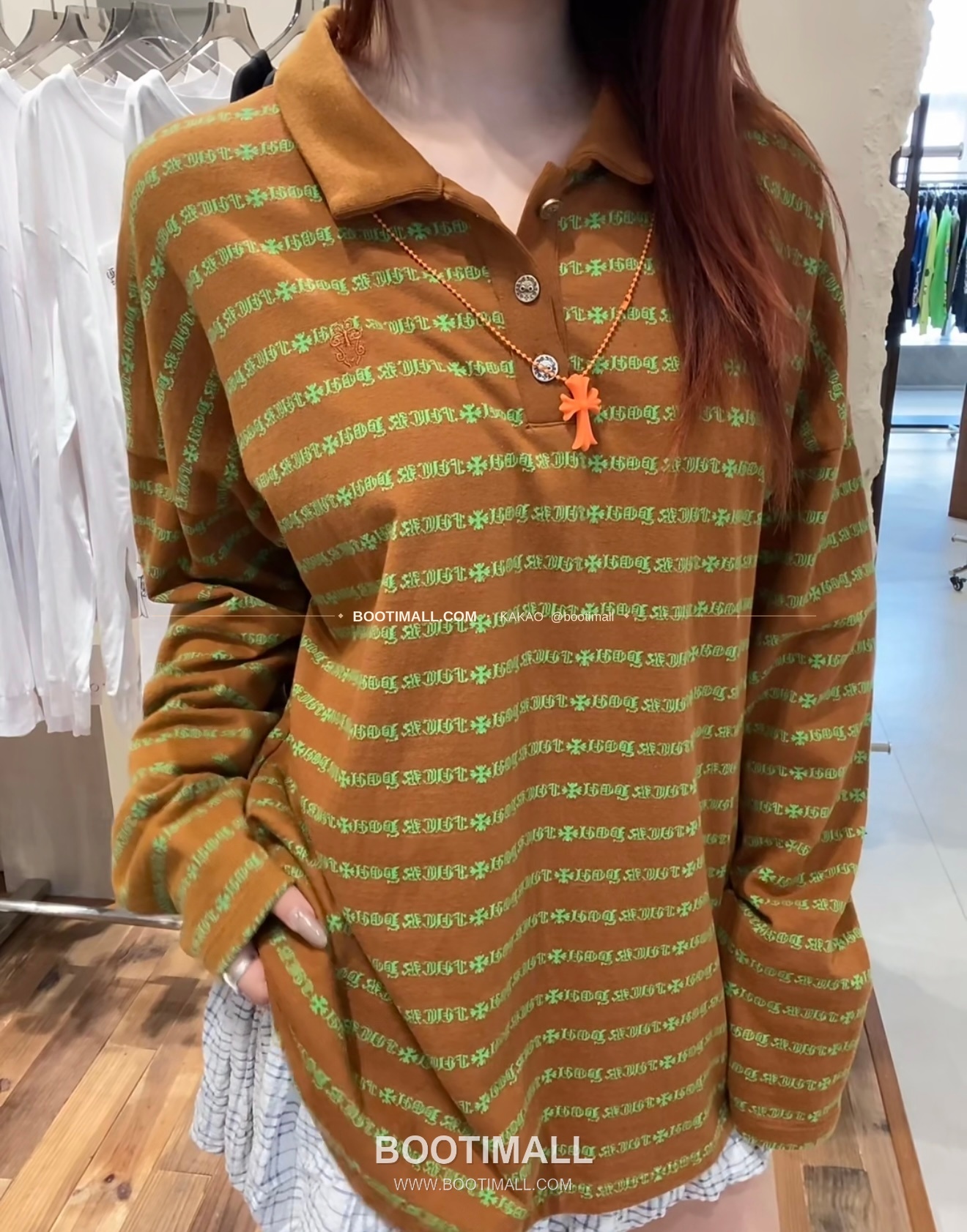 크롬하츠 코튼 립 자수 로고 레귤러핏 롱슬리브 폴로 셔츠 Chrome Hearts Cotton Lip Embroidery Logo Regular Fit Long Sleeve Polo Shirt 2