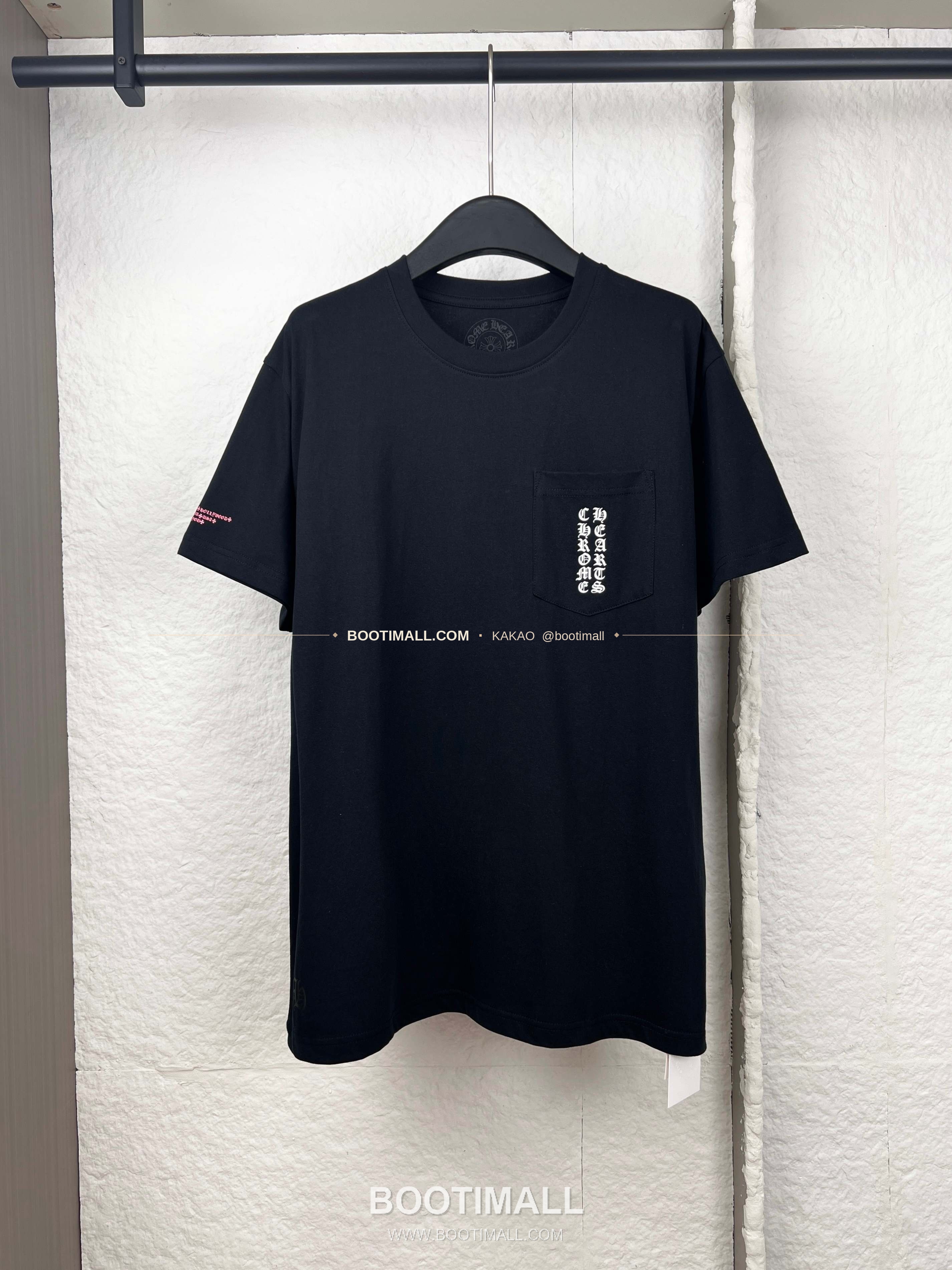 크롬하츠 코튼 스크립트 로고 프린트 루즈핏 반팔 티셔츠 Chrome Hearts Cotton Script Logo Print Loose Fit T-Shirt 1