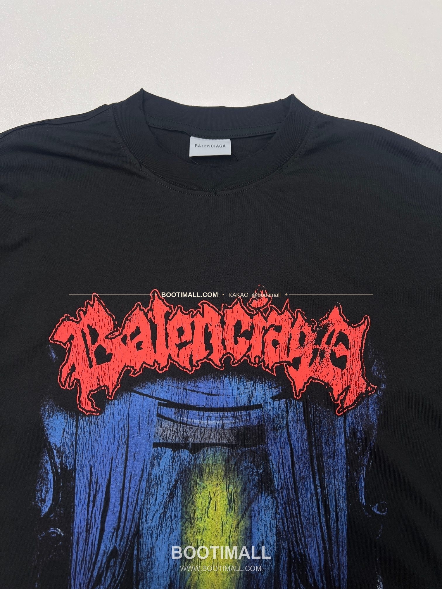 발렌시아가 그래피티 로고 프린트 루즈핏 반팔 티셔츠 Balenciaga Graffiti Logo Print Loose Fit T-Shirt 14