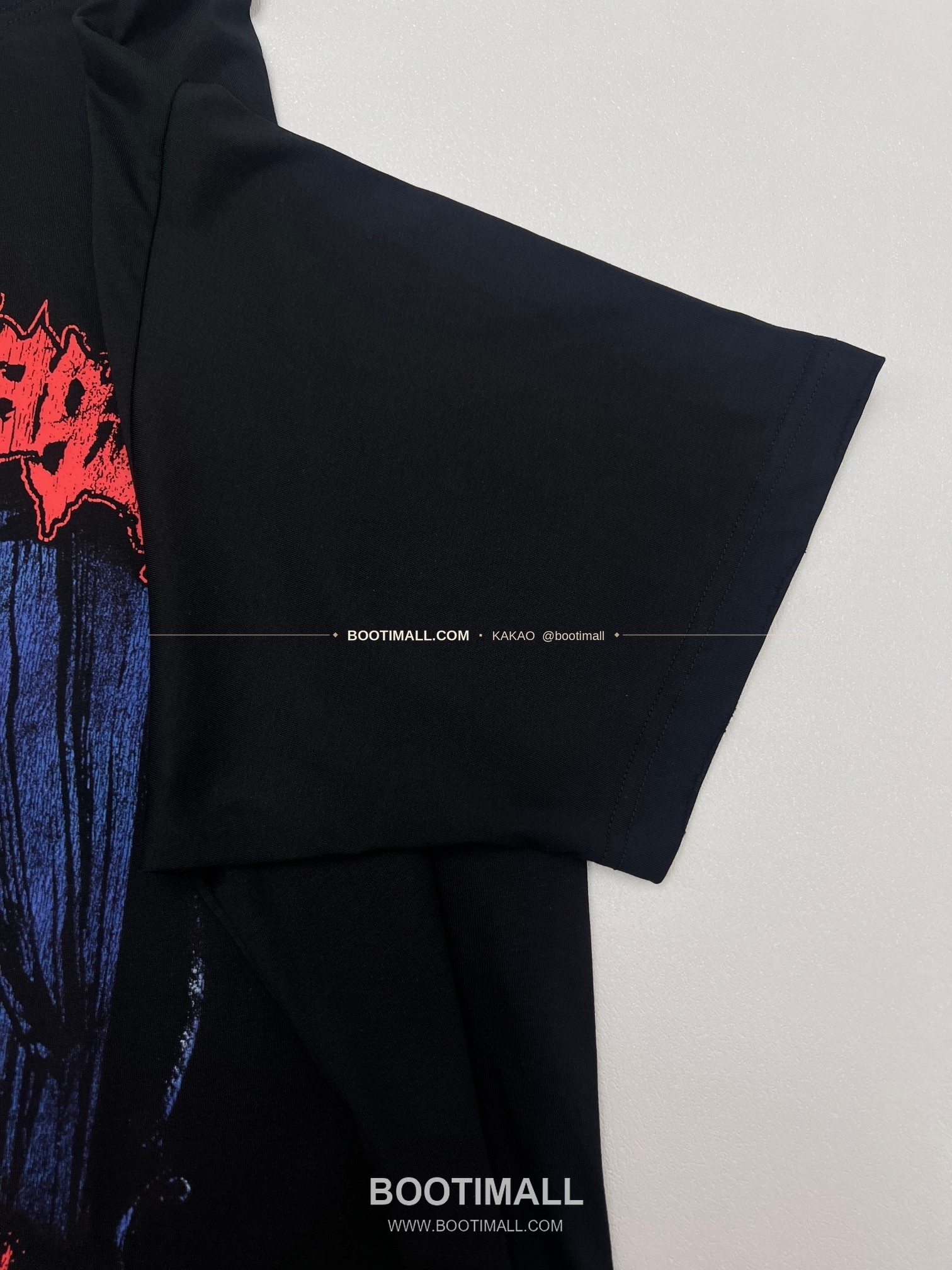 발렌시아가 그래피티 로고 프린트 루즈핏 반팔 티셔츠 Balenciaga Graffiti Logo Print Loose Fit T-Shirt 20