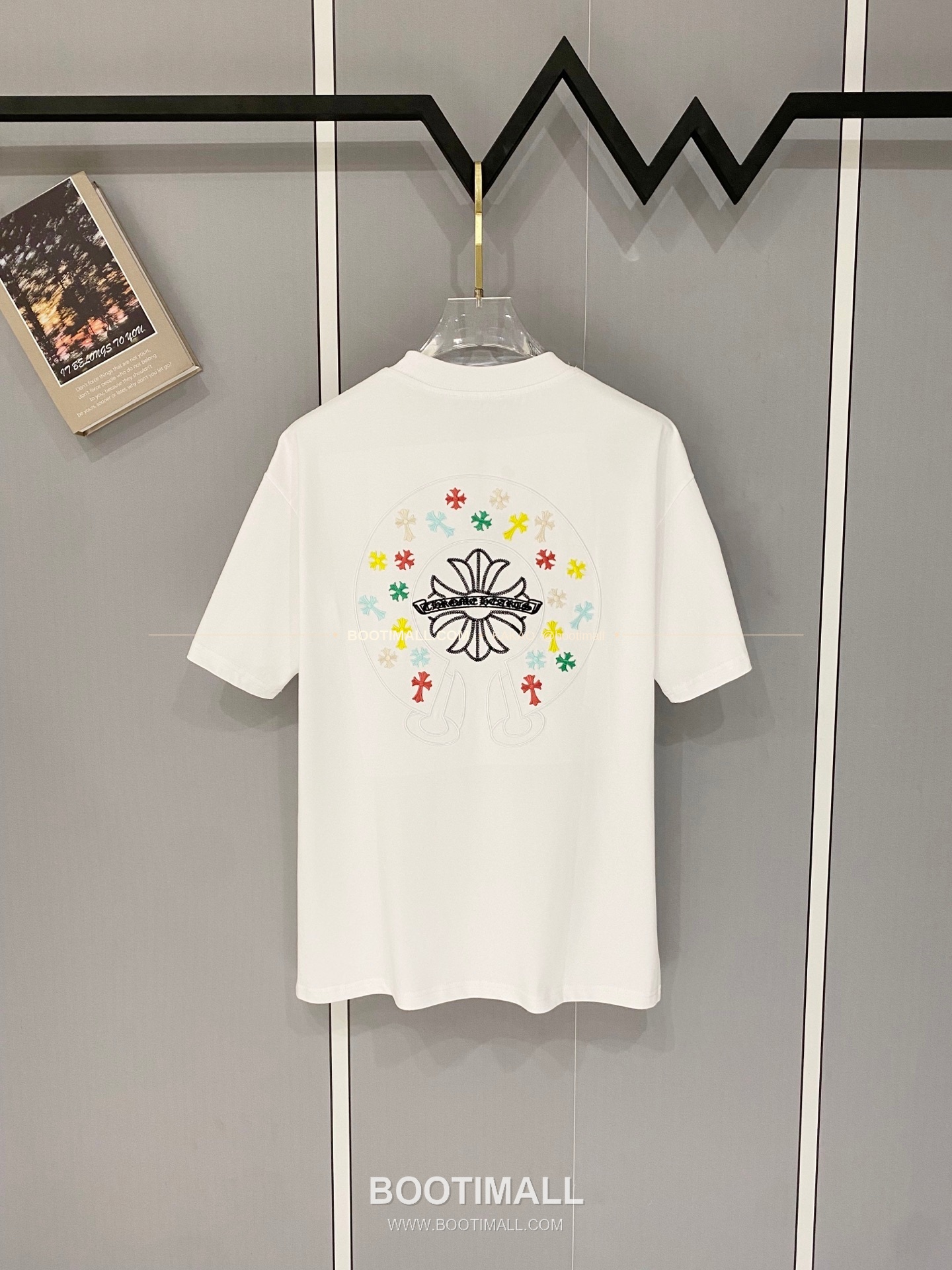 크롬하츠 2026SS 헤비코튼 로고자수 루즈핏 반팔 티셔츠 Chrome Hearts 2026 SS Heavy Cotton Logo Embroidery Loose Fit Short Sleeve T-Shirt 2