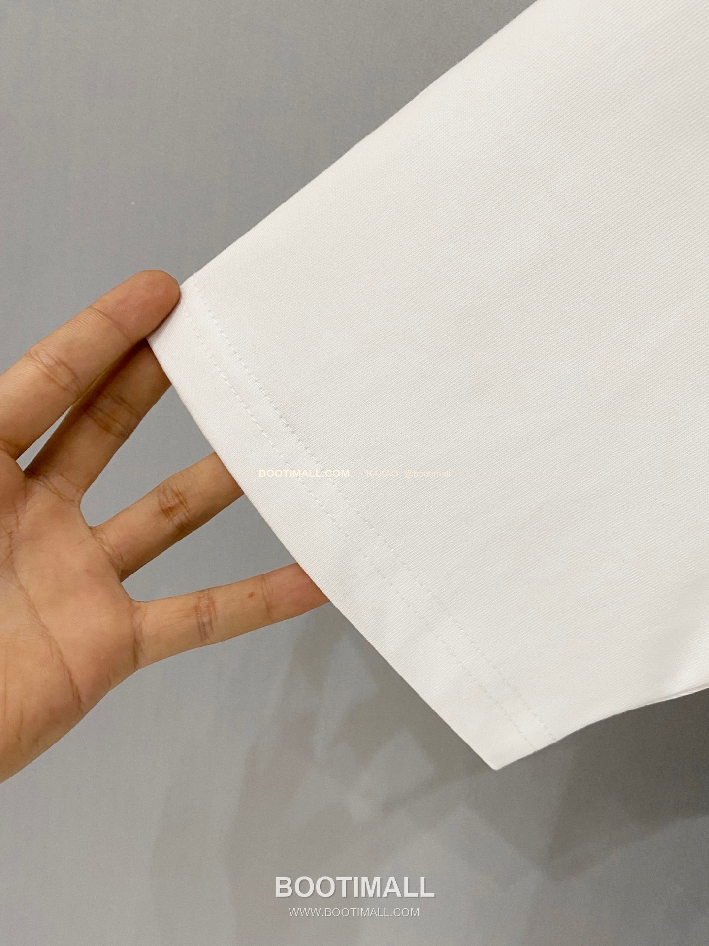 크롬하츠 2026SS 헤비코튼 로고자수 루즈핏 반팔 티셔츠 Chrome Hearts 2026 SS Heavy Cotton Logo Embroidery Loose Fit Short Sleeve T-Shirt 9