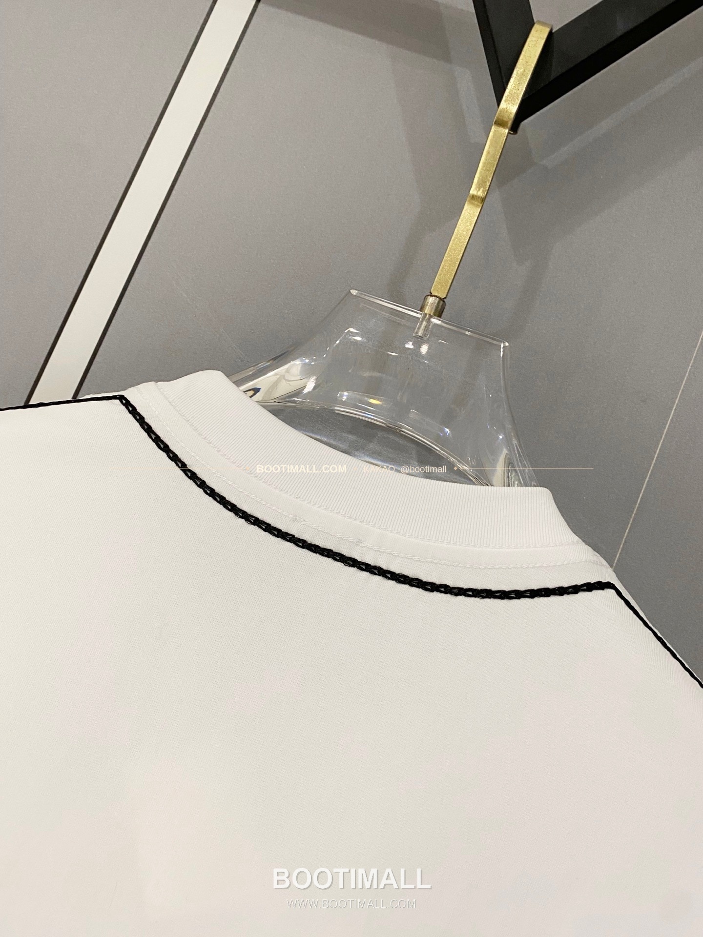 로에베 2025SS 헤비코튼 베어포켓자수 루즈핏 반팔 티셔츠 Loewe 2025 SS Heavy Cotton Bear Pocket Embroidery Loose Fit Short Sleeve T-Shirt 8