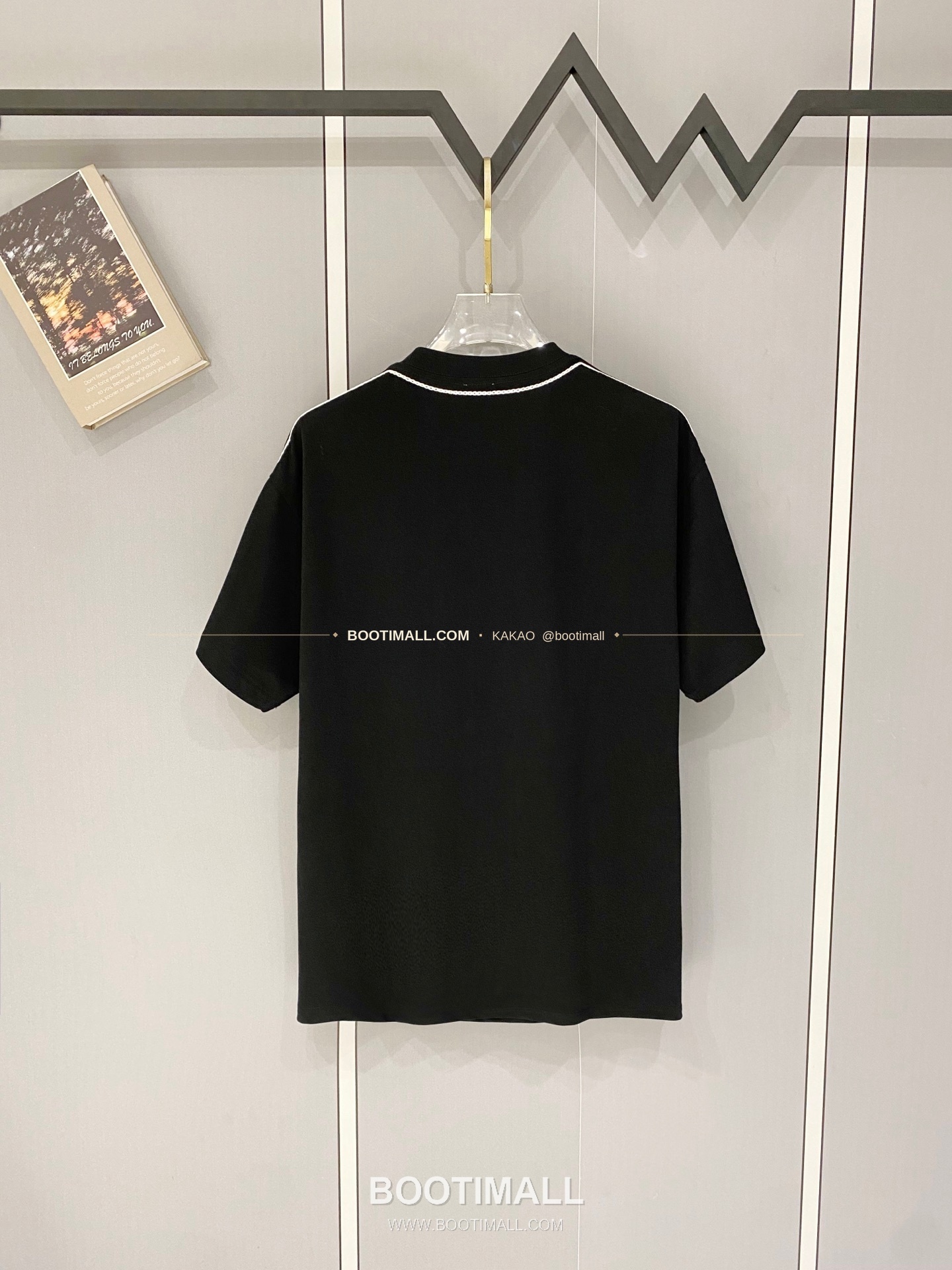 로에베 2025SS 헤비코튼 베어포켓자수 루즈핏 반팔 티셔츠 Loewe 2025 SS Heavy Cotton Bear Pocket Embroidery Loose Fit Short Sleeve T-Shirt 2