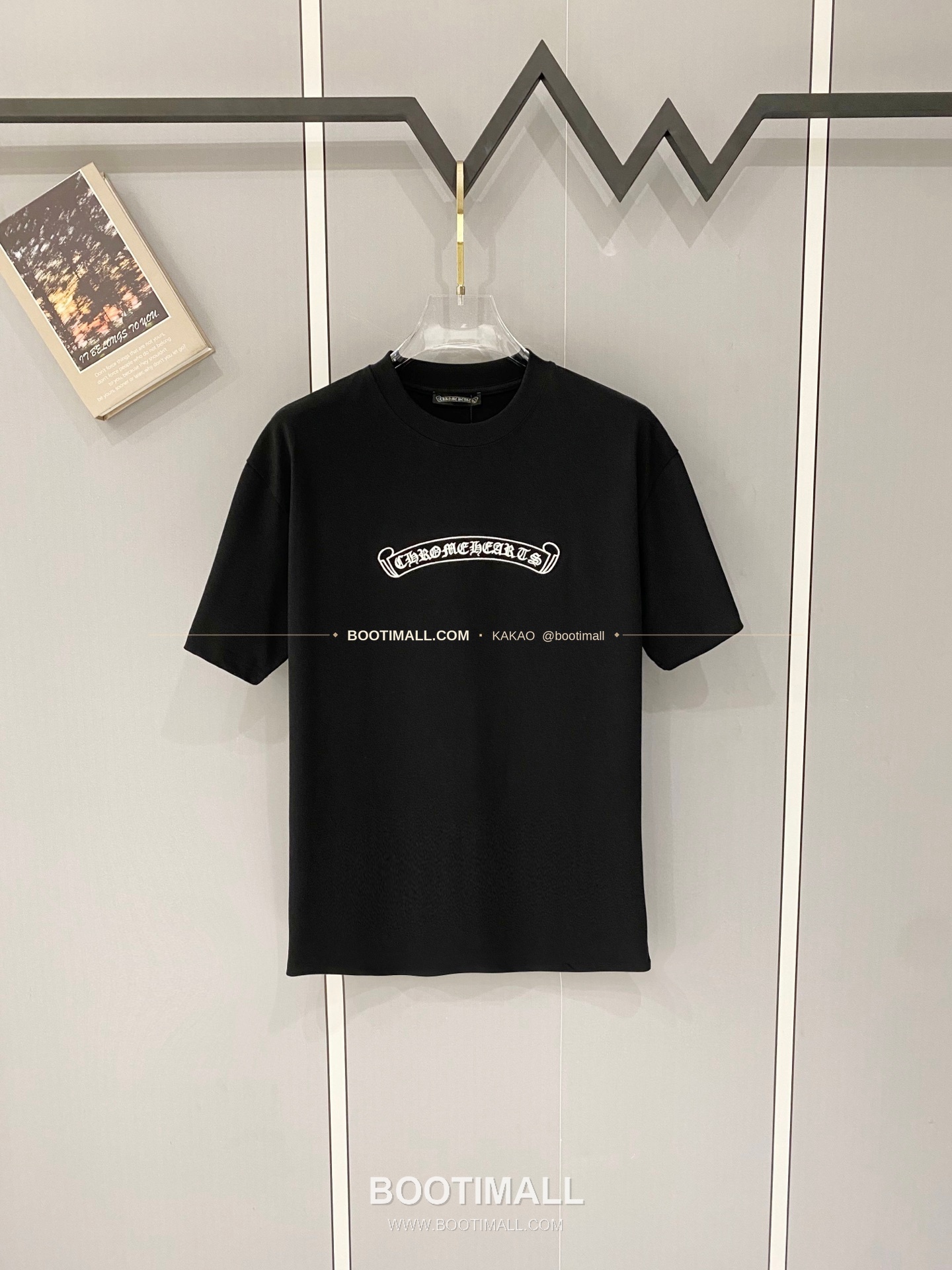 크롬하츠 2026SS 헤비코튼 크로스패치자수 루즈핏 반팔 티셔츠 Chrome Hearts 2026 SS Heavy Cotton Cross Patch Embroidery Loose Fit Short Sleeve T-Shirt 1