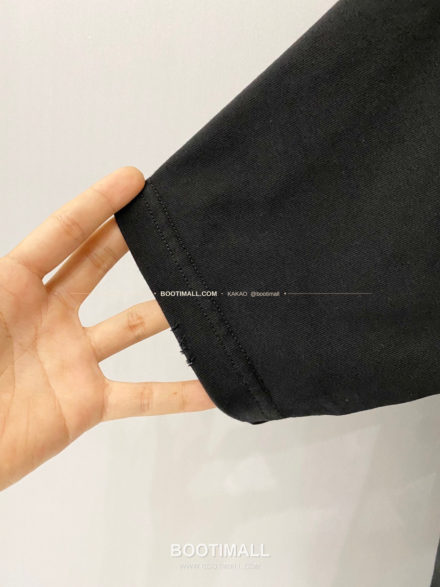 크롬하츠 2026SS 헤비코튼 크로스패치자수 루즈핏 반팔 티셔츠 Chrome Hearts 2026 SS Heavy Cotton Cross Patch Embroidery Loose Fit Short Sleeve T-Shirt 8