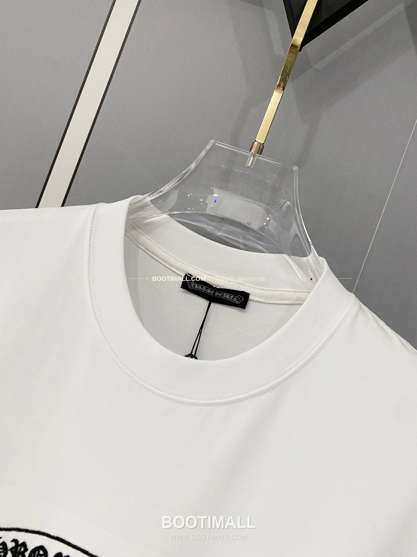 크롬하츠 2026SS 헤비코튼 크로스패치자수 루즈핏 반팔 티셔츠 Chrome Hearts 2026 SS Heavy Cotton Cross Patch Embroidery Loose Fit Short Sleeve T-Shirt 4