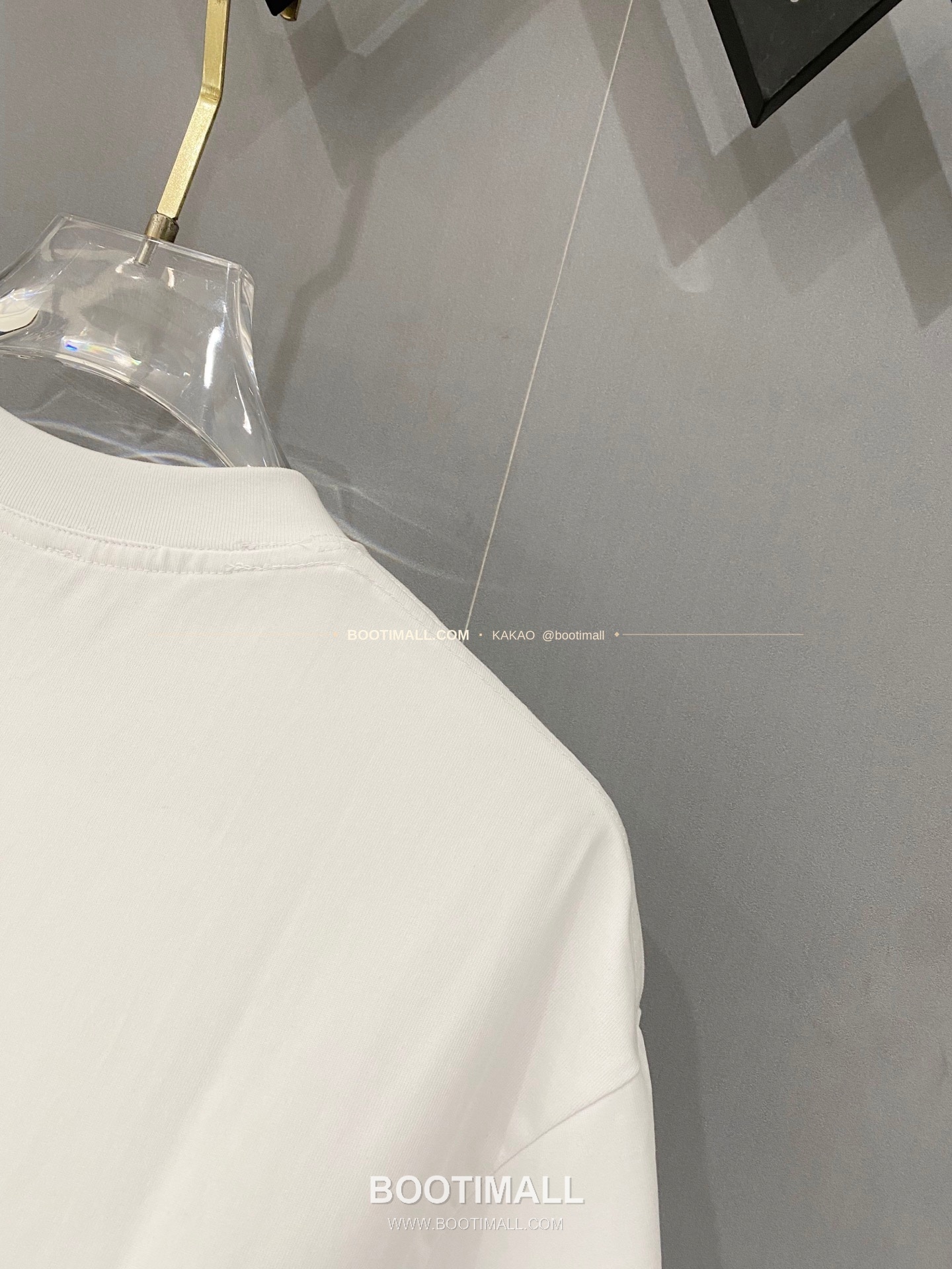 크롬하츠 2026SS 헤비코튼 크로스패치자수 루즈핏 반팔 티셔츠 Chrome Hearts 2026 SS Heavy Cotton Cross Patch Embroidery Loose Fit Short Sleeve T-Shirt 5