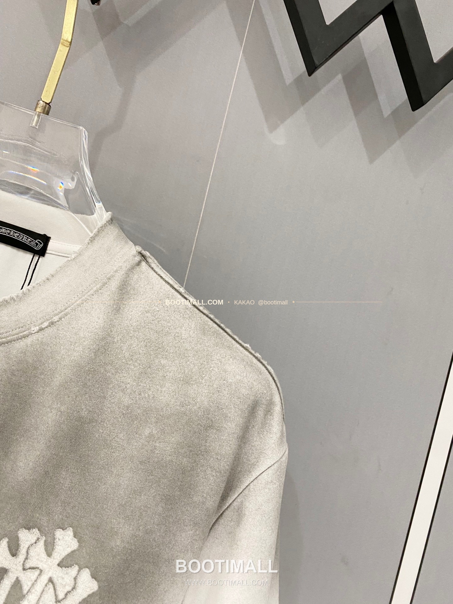 크롬하츠 2026SS 헤비코튼 크로스패치자수 루즈핏 반팔 티셔츠 Chrome Hearts 2026 SS Heavy Cotton Cross Patch Embroidery Loose Fit Short Sleeve T-Shirt 6