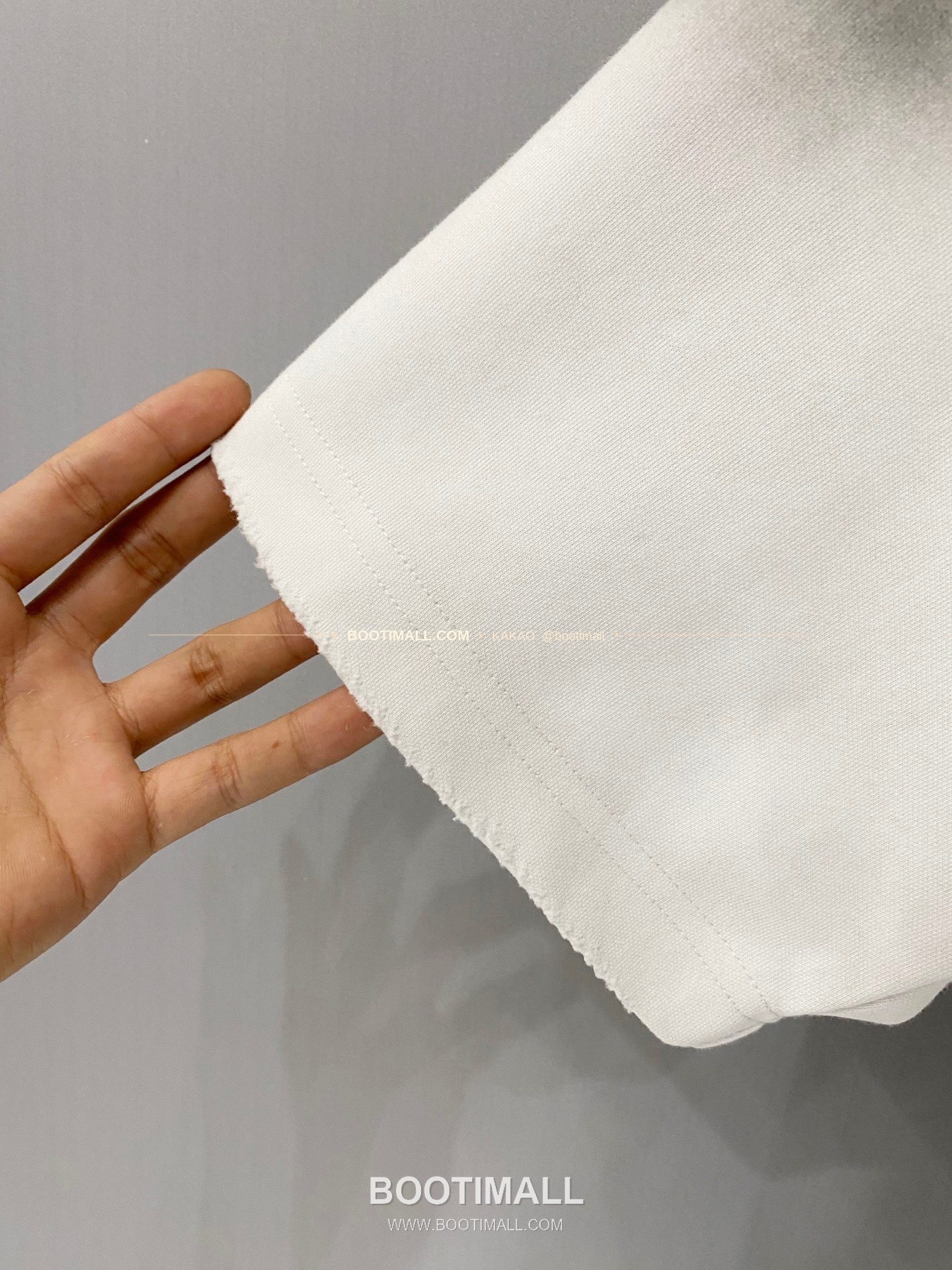 크롬하츠 2026SS 헤비코튼 크로스패치자수 루즈핏 반팔 티셔츠 Chrome Hearts 2026 SS Heavy Cotton Cross Patch Embroidery Loose Fit Short Sleeve T-Shirt 7