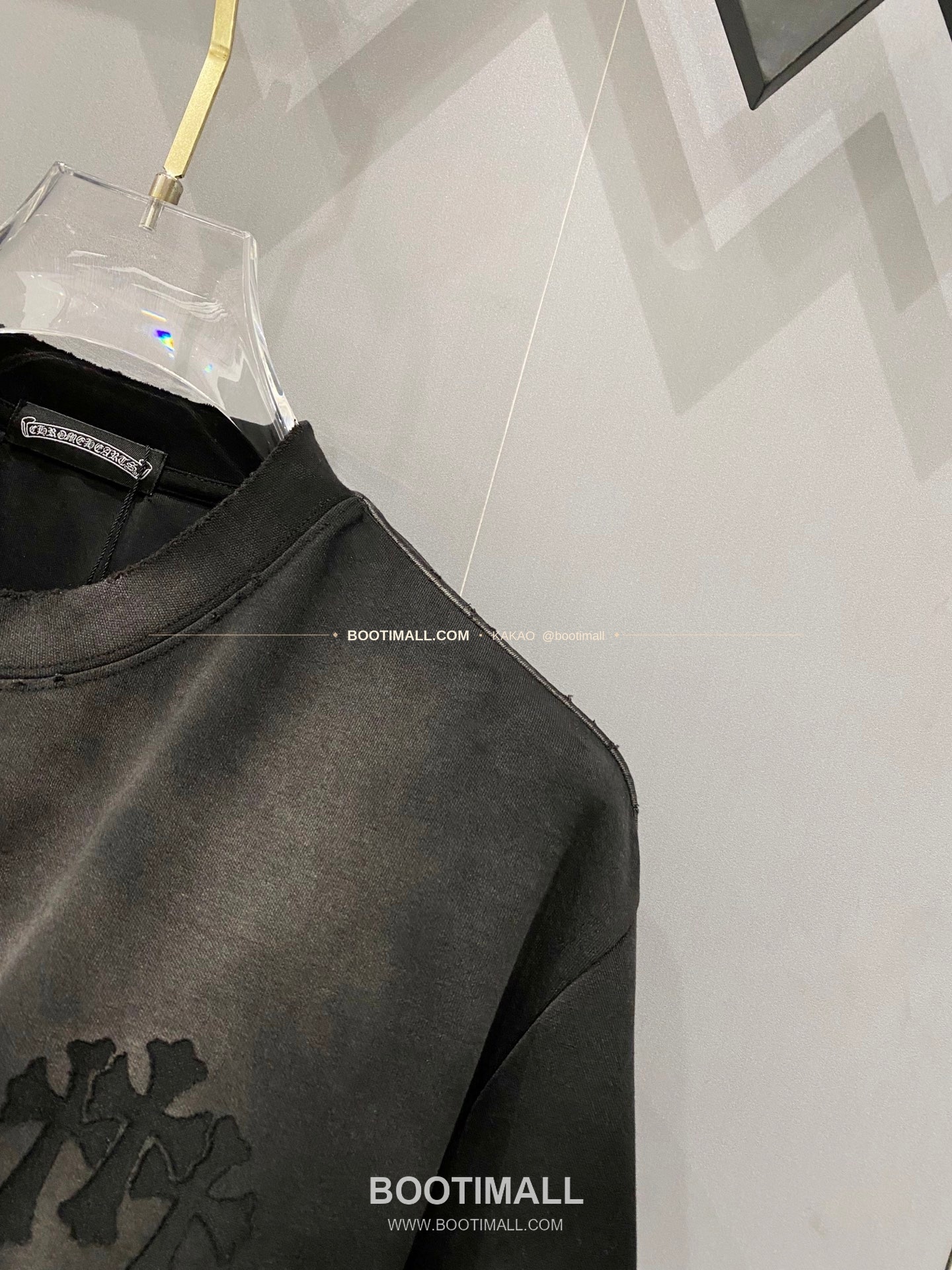 크롬하츠 2026SS 헤비코튼 크로스패치자수 루즈핏 반팔 티셔츠 Chrome Hearts 2026 SS Heavy Cotton Cross Patch Embroidery Loose Fit Short Sleeve T-Shirt 5