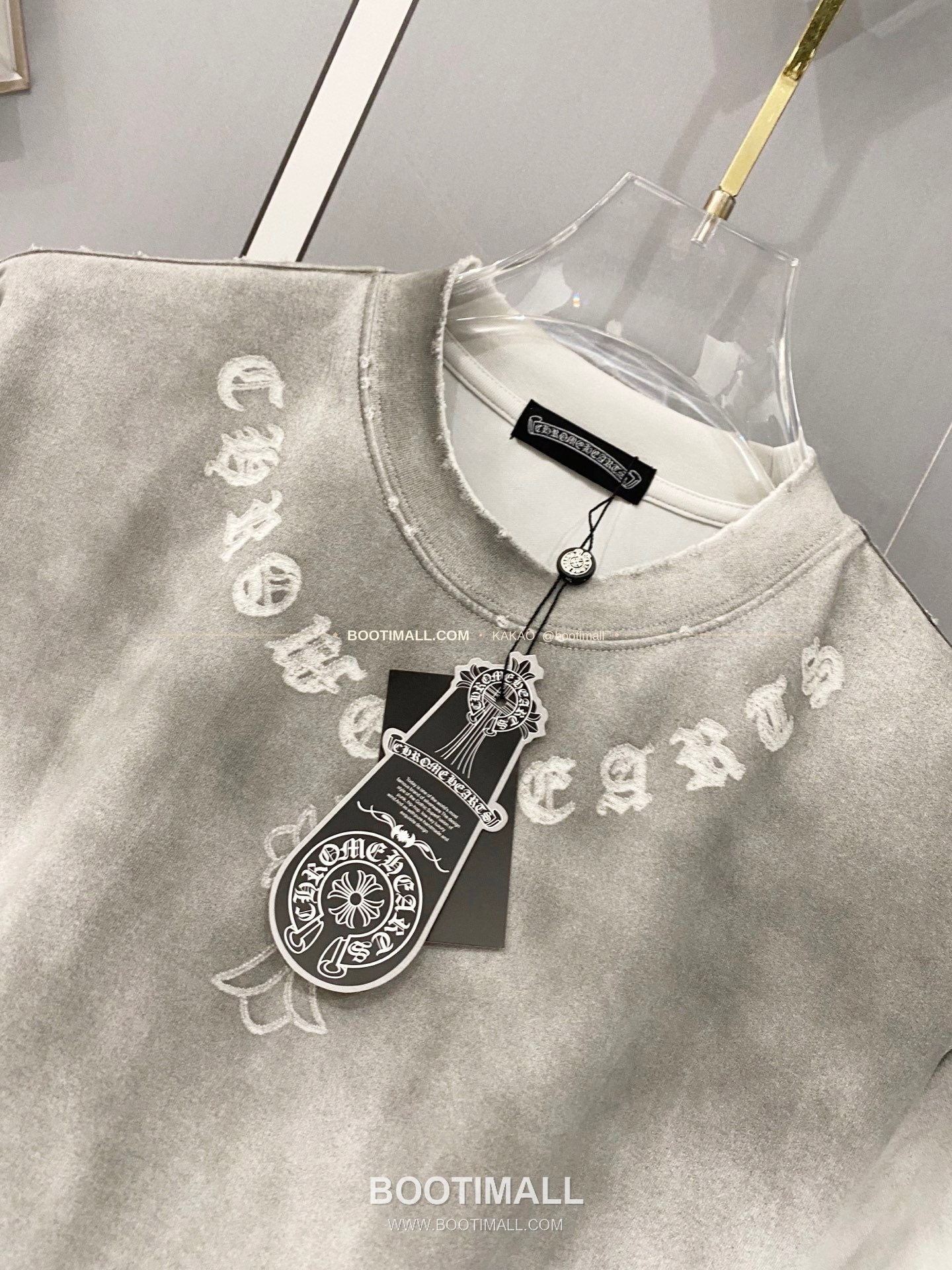 크롬하츠 2026SS 헤비코튼 크로스패치자수 디스트레스 루즈핏 반팔 티셔츠 Chrome Hearts 2026 SS Heavy Cotton Cross Patch Embroidery Distressed Loose Fit Short Sleeve T-Shirt 9